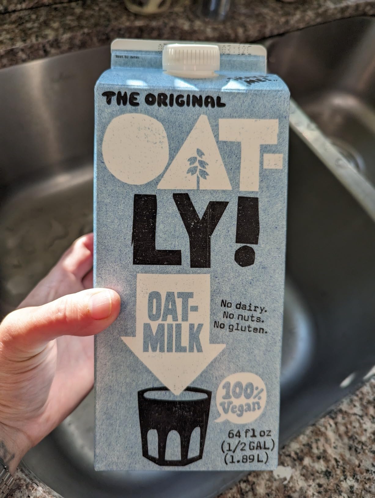 Oatly Original Oat Milk, 64 oz customer photo 1