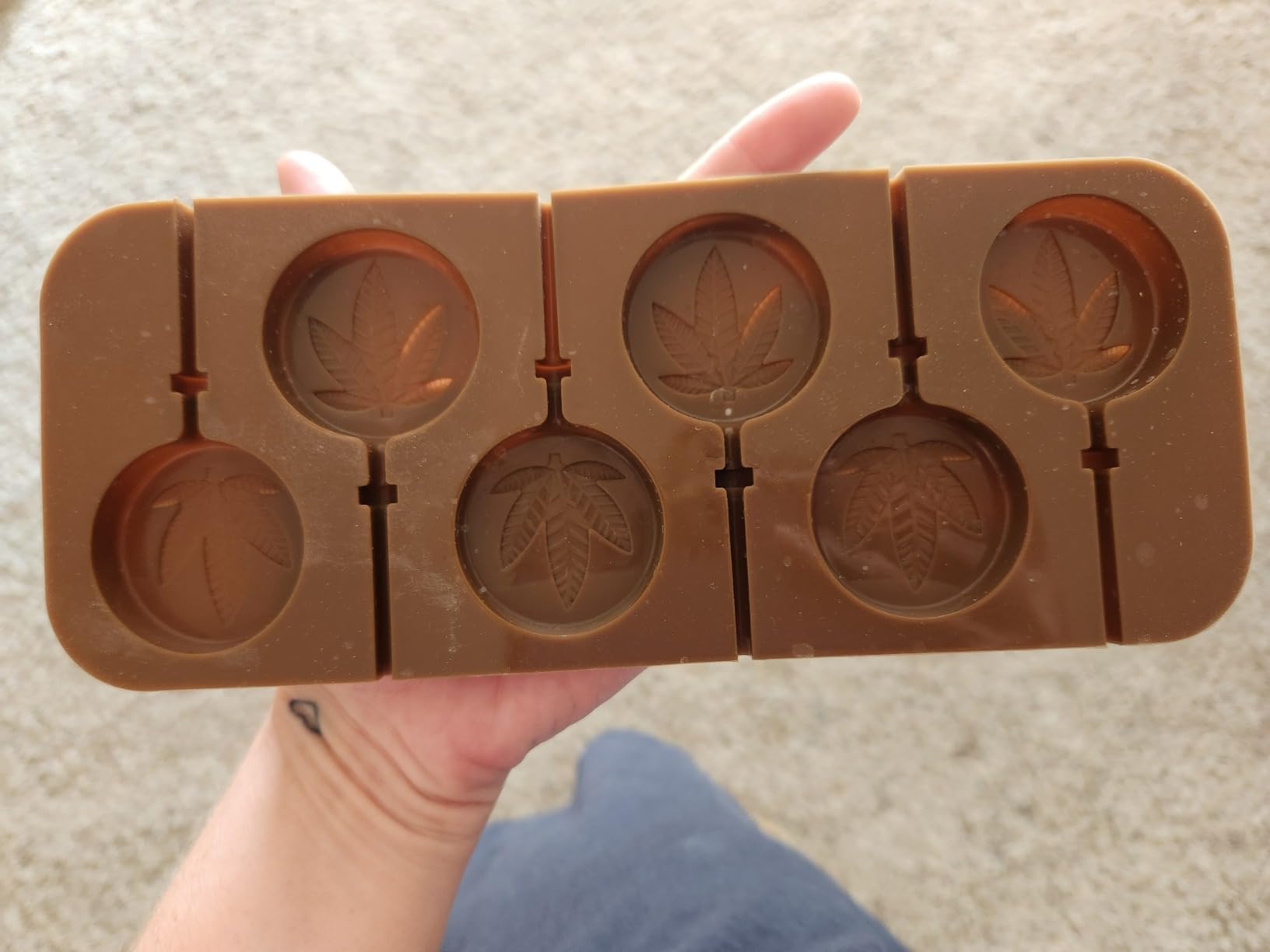 PJ BOLD Marijuana Leaf Lollipop Silicone Candy Mold Tray, 2 Pack customer photo 2