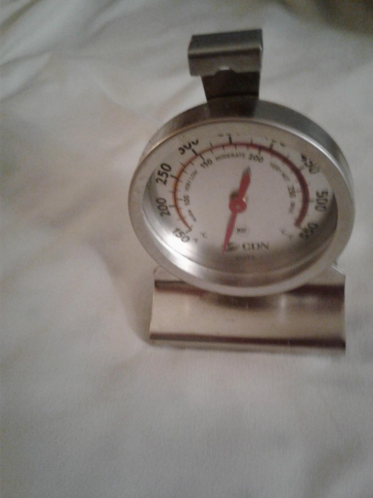 CDN DOT2 ProAccurate Oven Thermometer, The Best Oven Thermometer for Instant Read in Food Cooking. Stainless Steel For Monitoring Oven Temperatures. Large Dial. NSF Certified. customer photo 2