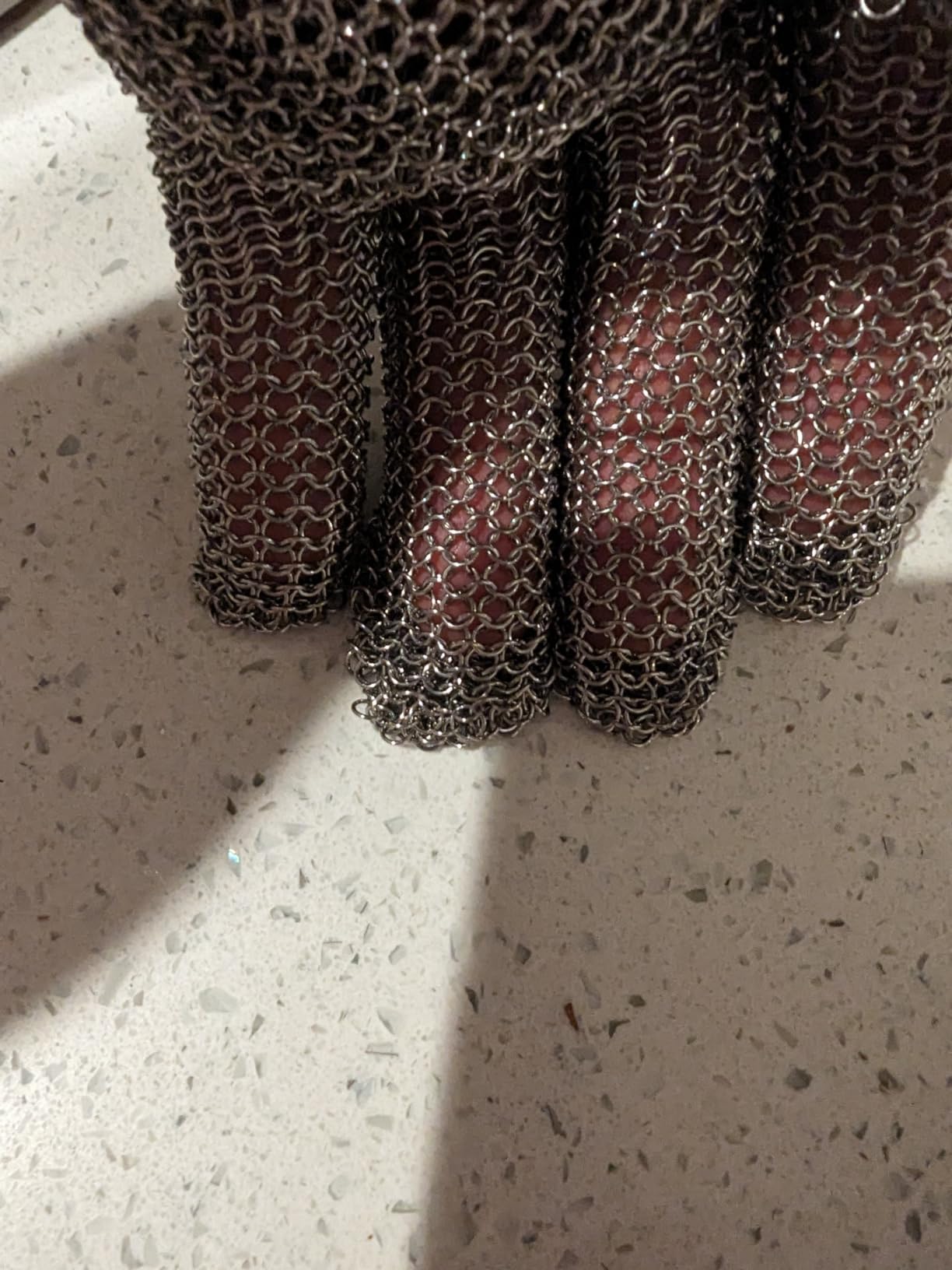 Schwer ProGuard-X A9 Cut Resistant Stainless Steel Metal Mesh Chainmail Glove PM5201 Butcher Glove for Meat Cutting Food Processing Knife Sharpening Oyster Shucking Kitchen Fish Fillet, M customer photo 2
