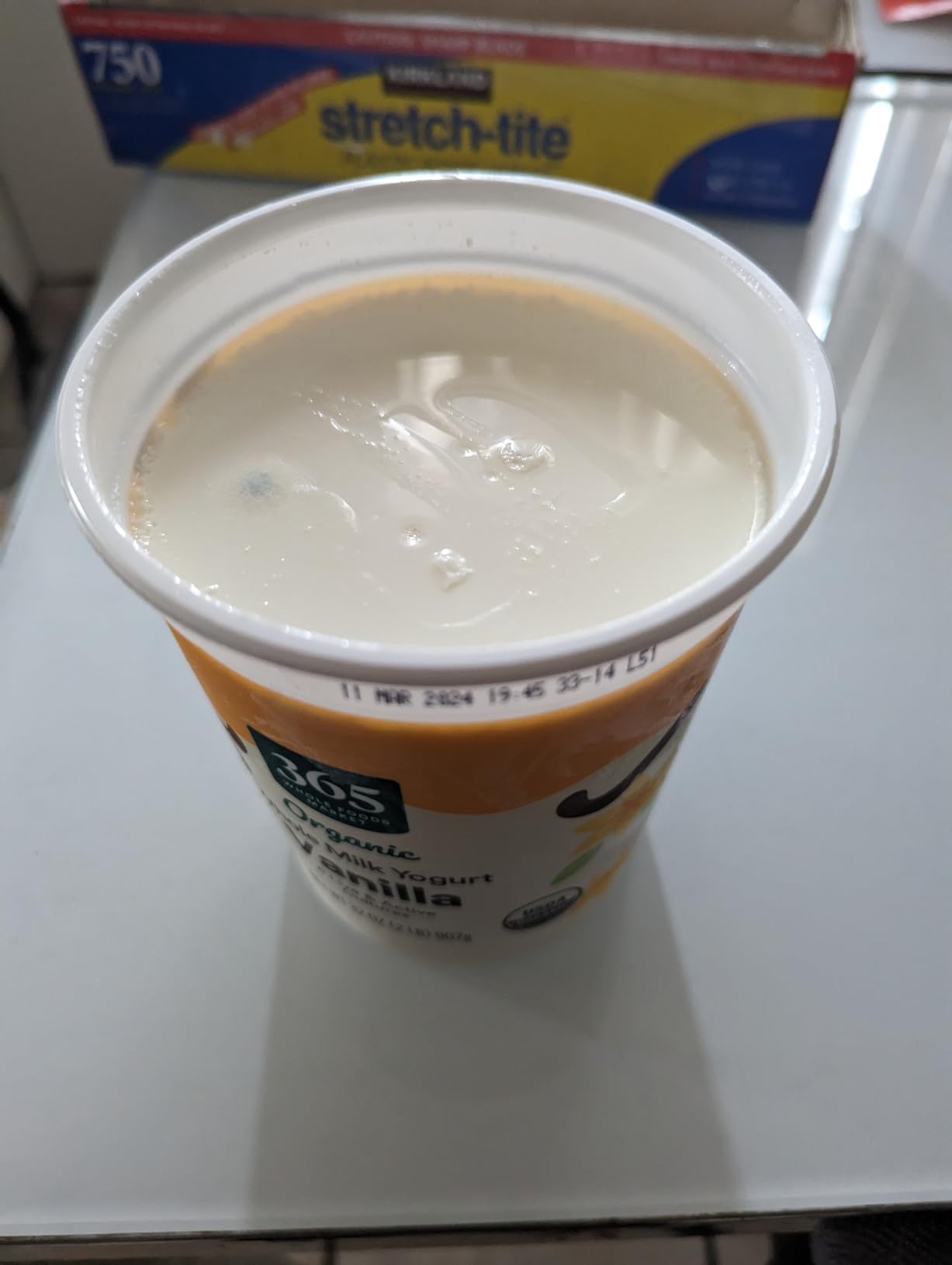 365 by Whole Foods Market, Organic Vanilla Whole Milk Yogurt, 32 oz customer photo 2