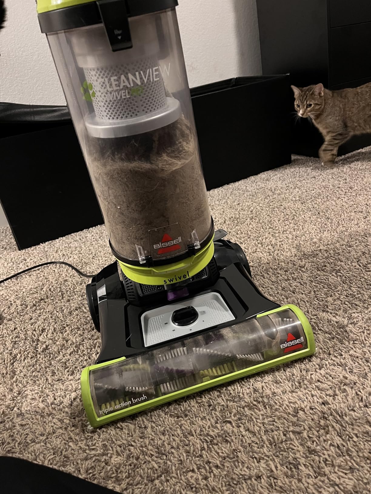 Bissell CleanView Swivel Pet Upright Vacuum, Swivel Steering for Maneuverability, Triple Action Brush Roll for Pet Hair, Large Capacity Dirt Tank & Scatter-Free Tech, 2252 customer photo 1