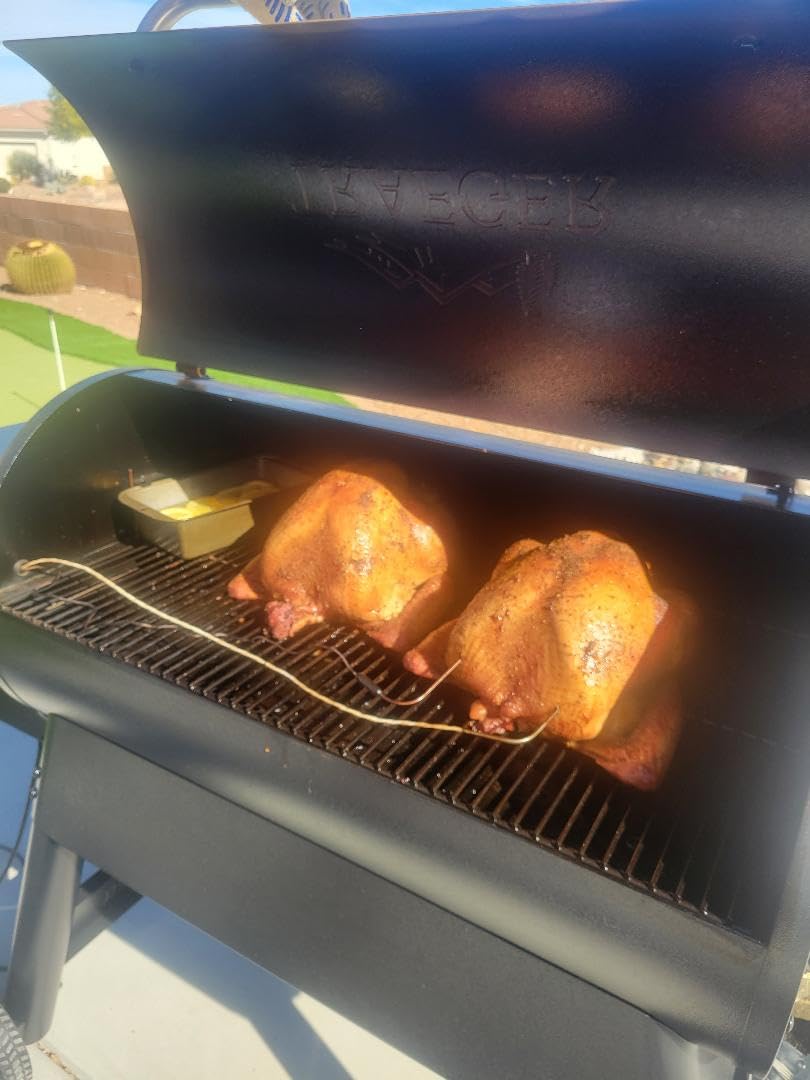 Traeger Grills Pro 34 Electric Wood Pellet Grill and Smoker, Bronze, 884 Square Inches Cook Area, 450 Degree Max Temperature, Meat Probe, 6 in 1 BBQ Grill customer photo 1