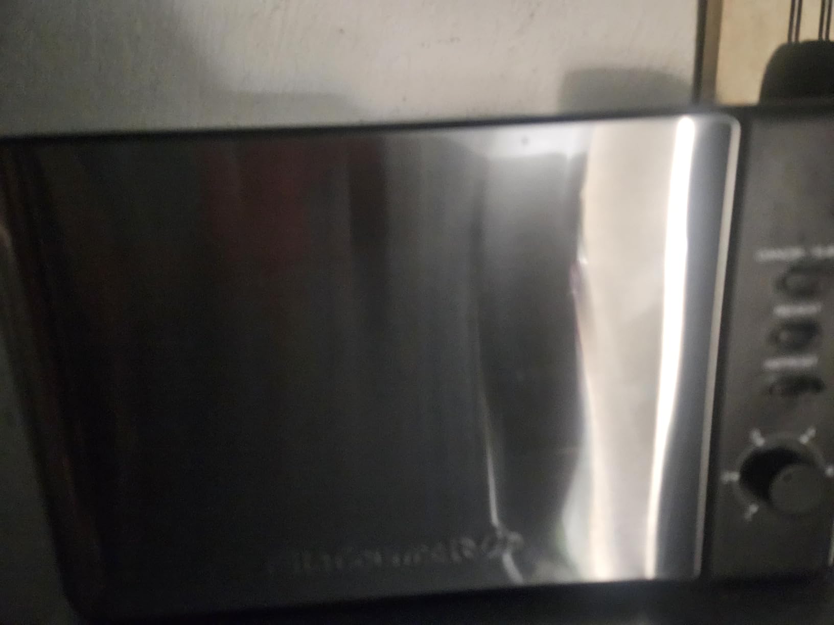 Elite Gourmet ECT-3100 4-Slice Long Slot Toaster | Extra Wide Slots for Bagels, Sourdough & Texas Toast | 6 Browning Settings | Reheat, Defrost & Cancel | Built-In Warming Rack | Stainless Steel customer photo 2