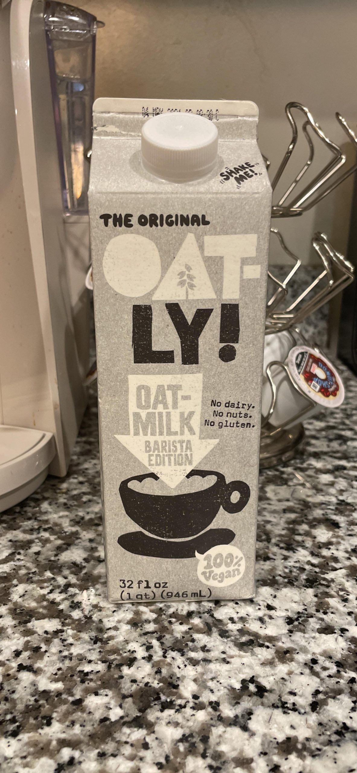 Oatly Barista Edition Oatmilk, vegan, 32 Fl Oz customer photo 2
