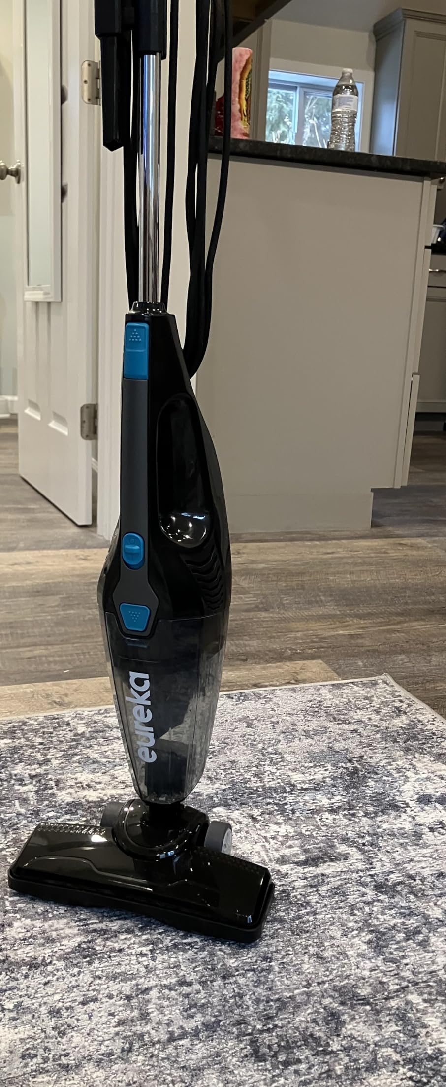 Eureka NES215A Blaze 3-in-1 Swivel Handheld & Stick Vacuum Cleaner, Blue customer photo 1