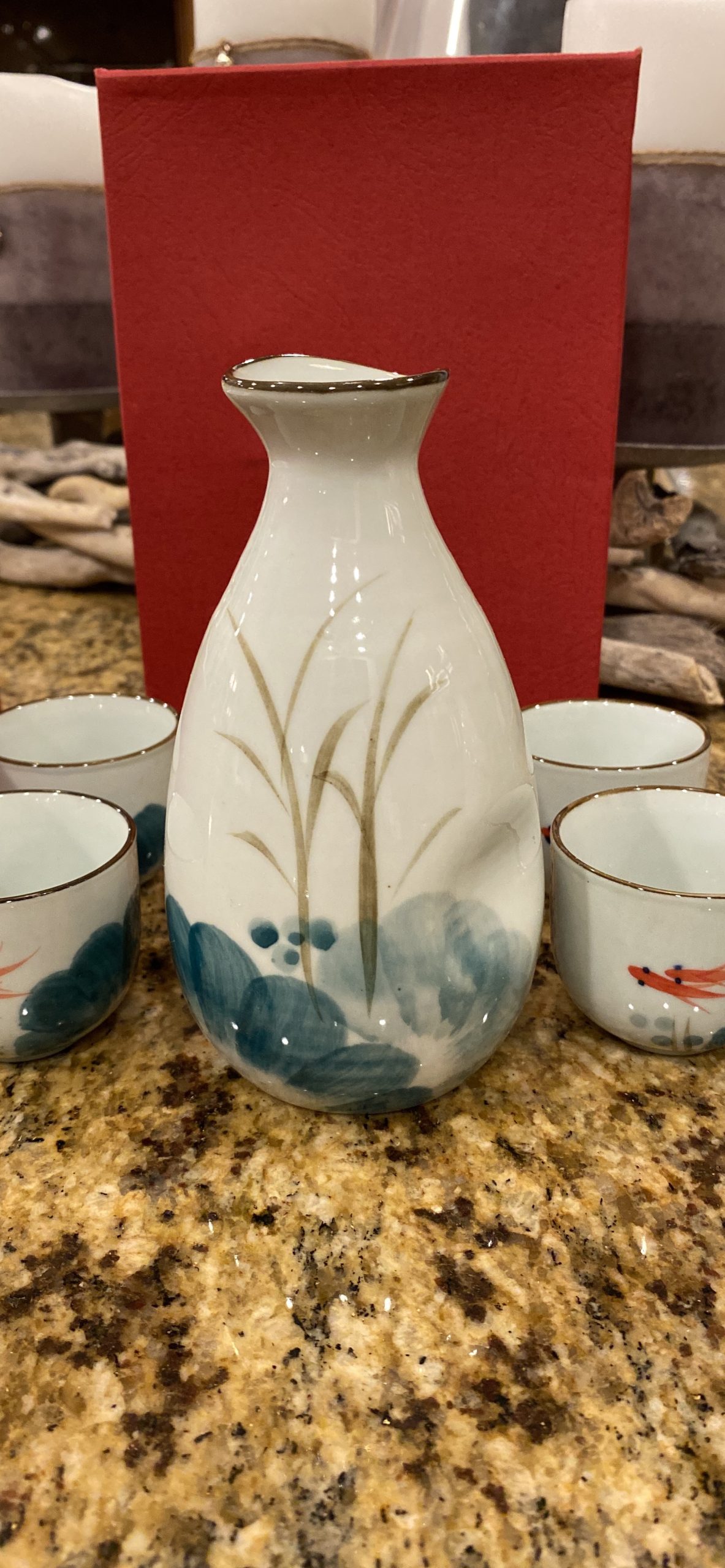 Old Craftsmen's Japanese Sake Set 5 Pieces Traditional Sake Cup Set 4 Sake Cups 50ml and Sake Bottle 350ml Hand Painted Design Porcelain Pottery Ceramic Soju Cups Saki Glasses (Gold Fish) customer photo 2