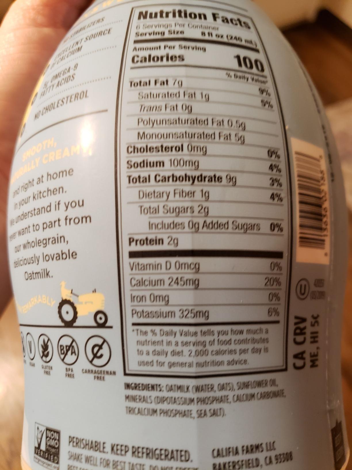 Califia Farms - Extra Creamy Oat Milk, 48 Oz, Dairy Free, Plant Based, Vegan, Gluten Free, Non GMO, High Calcium, Smoothie, Oatmilk customer photo 1