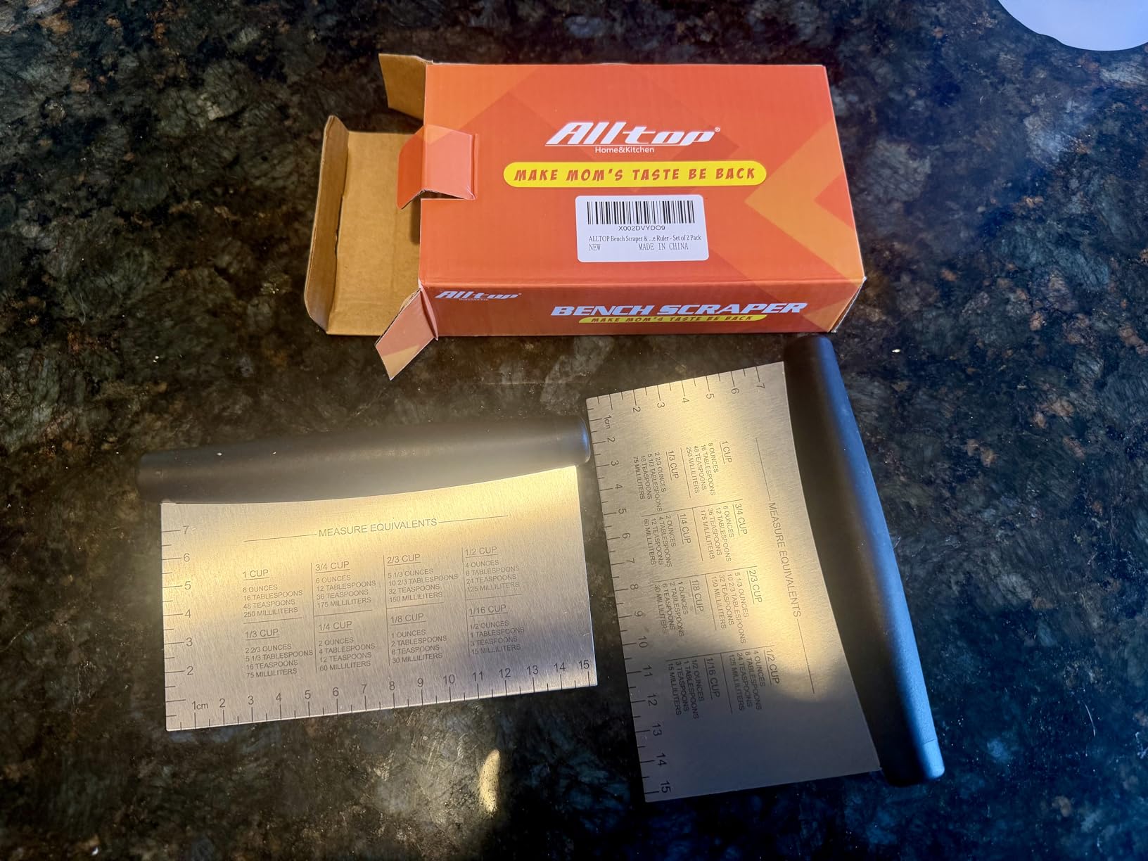 ALLTOP Bench Scraper & Chopper for Kitchen - Ideal Baking Essential Utensil,Stainless Steel Pastry/Dough/Food Cutter Tool for Cake Pizza Bread,Cooking - 1 Pack,Black customer photo 2