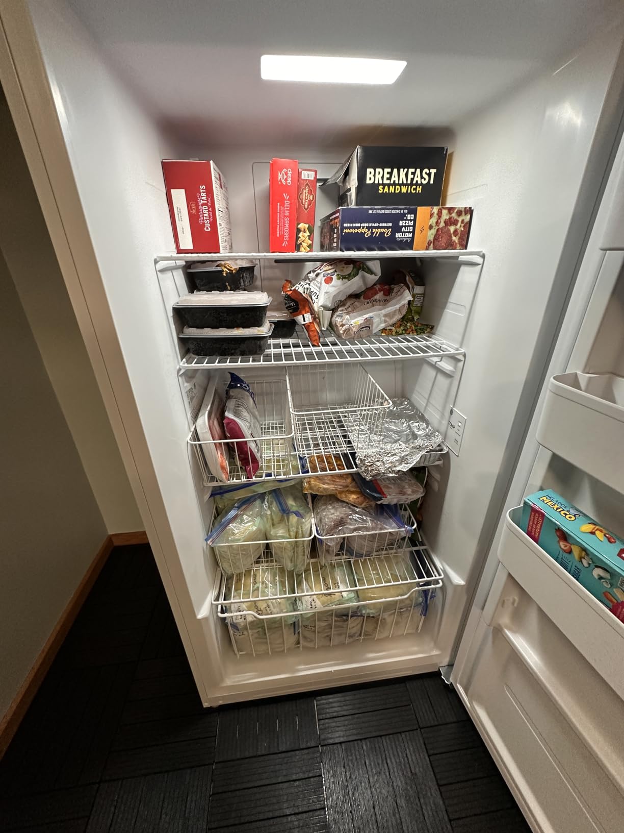 iSPECLE Freezer Organizer Bins - 4 Pack Upright Freezer Baskets for 17/21 Cu.Ft Stand Up Freezer, Wire Storage for Reach-In Freezer, Slide-Out Access, Prevents Items Falling, 2 Large 2 Medium, White customer photo 2