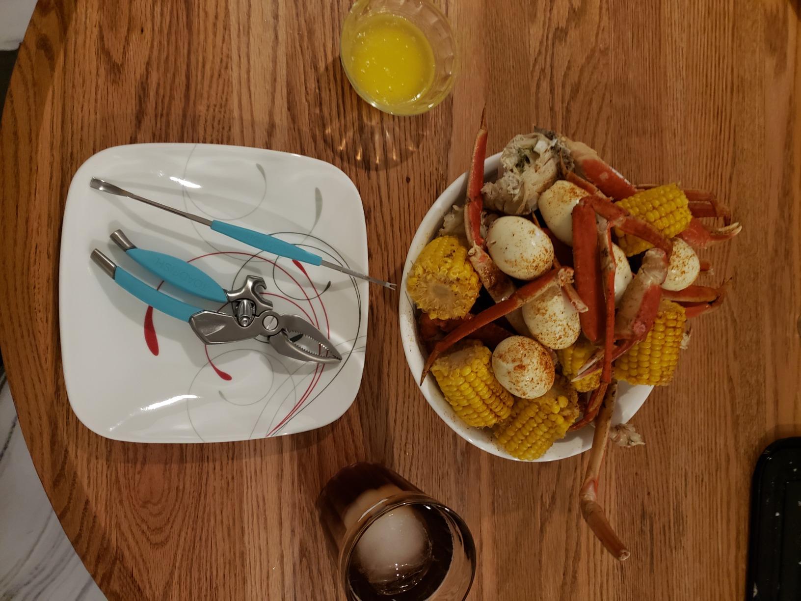 Toadfish Crab & Lobster Seafood Tool Set - 2 Shell Crackers With Cutters & 4 Multi-Use Forks - Non-Slip Grips - Stainless Steel - Built-In Bottle Opener - Makes A Beautiful Gift customer photo 2