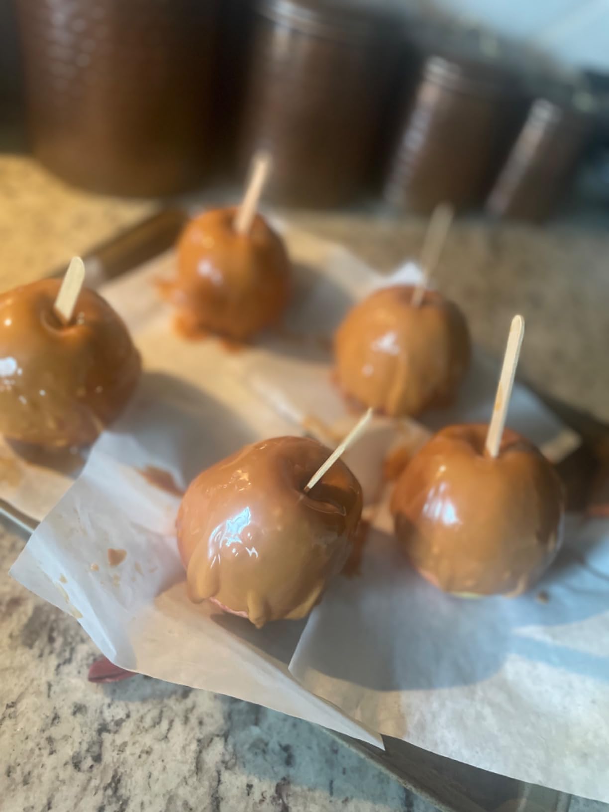 Concord Foods Wrapples Caramel Apple Wraps, Easy Caramel Treats at Home - Includes Wraps and Sticks for Delicious Apples! 6.5 oz (Pack of 1) customer photo 2