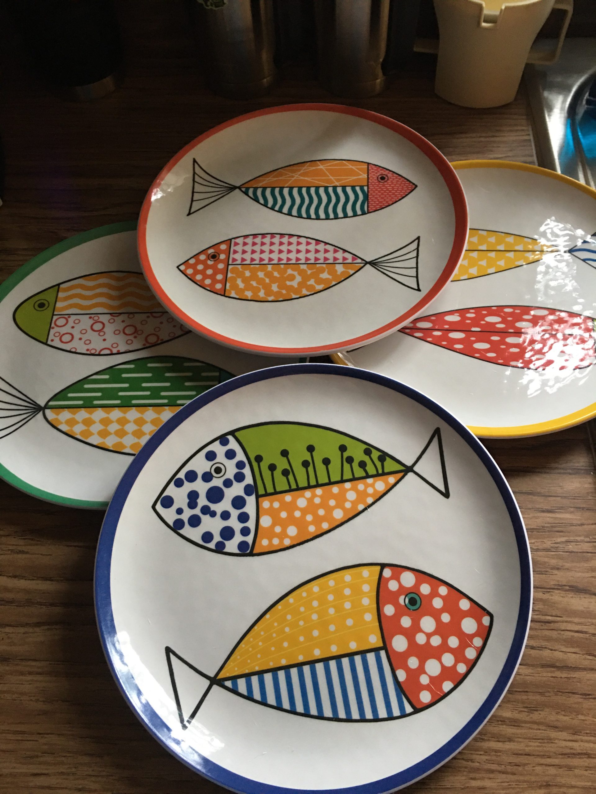 Melamine Dinnerware set for 4, Plates and Bowls Sets, Great for Camper, RV, Indoors Outdoors Use with Ocean Printed, Unbreakable customer photo 1