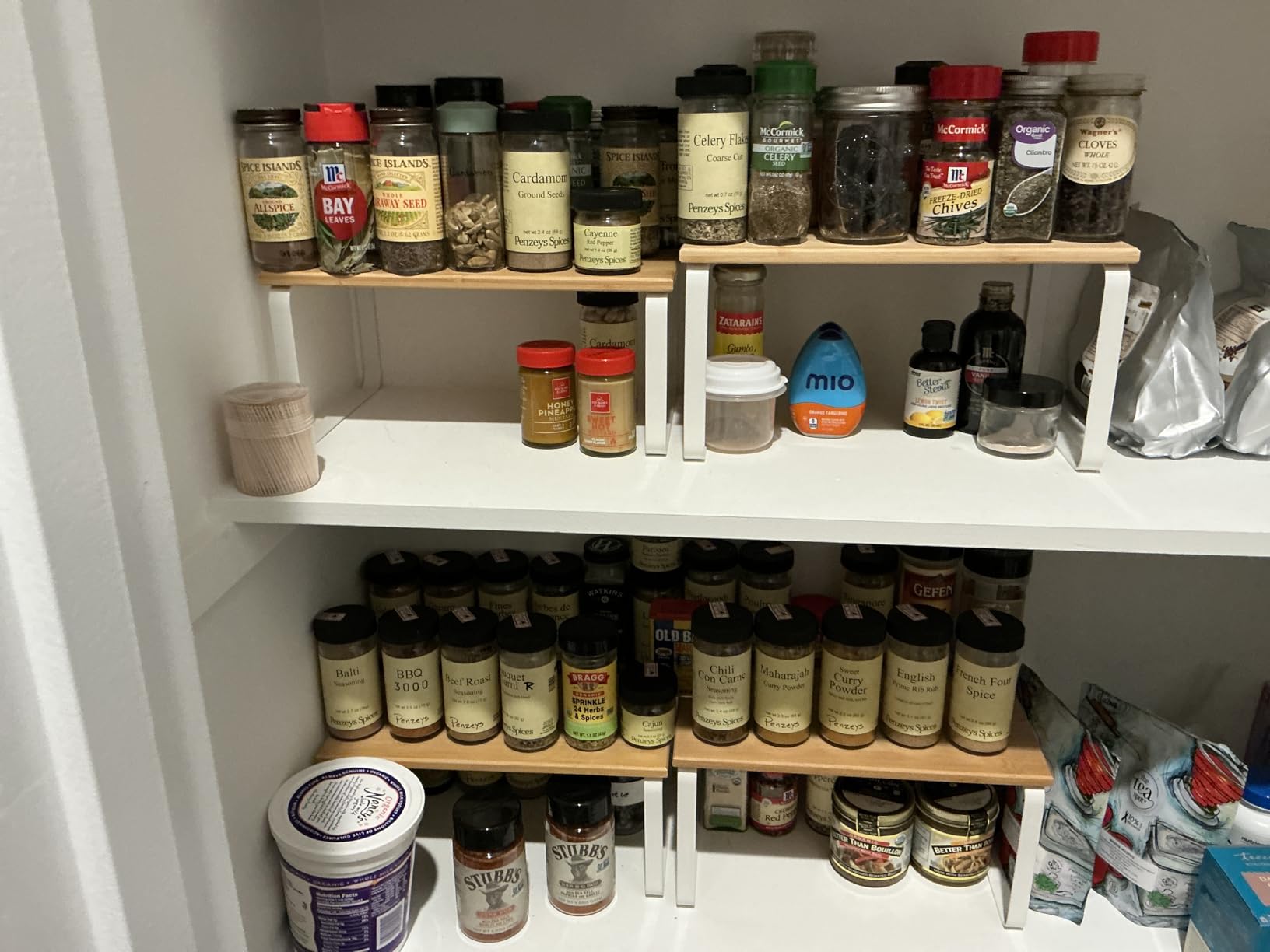 SONGMICS Cabinet Organizer Shelf, Set of 4 Kitchen Counter Shelves, Stackable, Expandable Spice Rack customer photo 2