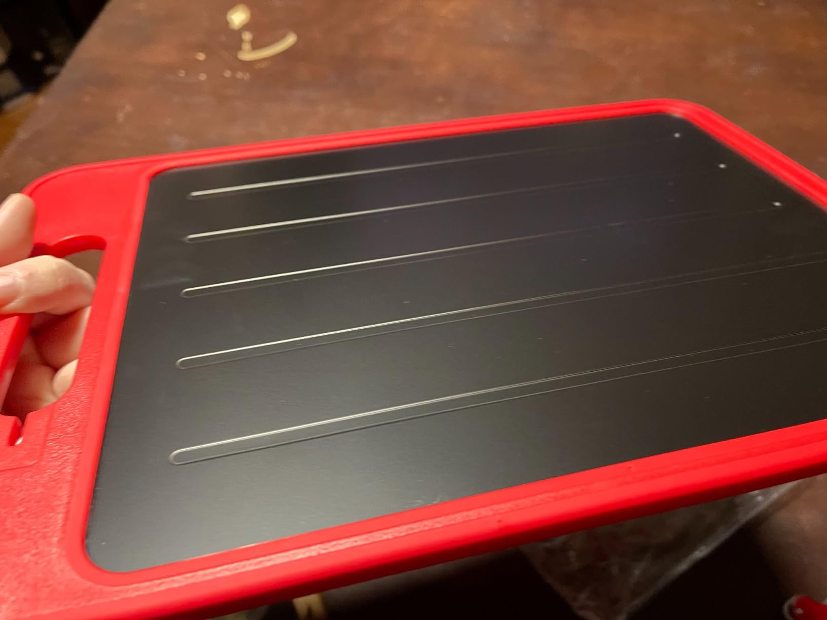 ELIKAI Defrosting Tray for Frozen Meat - 4-in-1 Meat Thawing Tray with Built-In Knife Refiner, Garlic Grater, Cutting Board - Thawing Plate for Frozen Food - Ideal Gift for Birthdays - Red customer photo 1