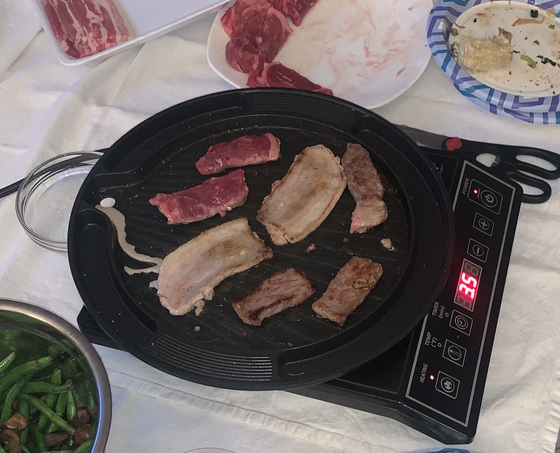 UPIT Korean BBQ Egg Grill Pan, Even Heating and Easy to Clean, Perfect for Pork Belly customer photo 2