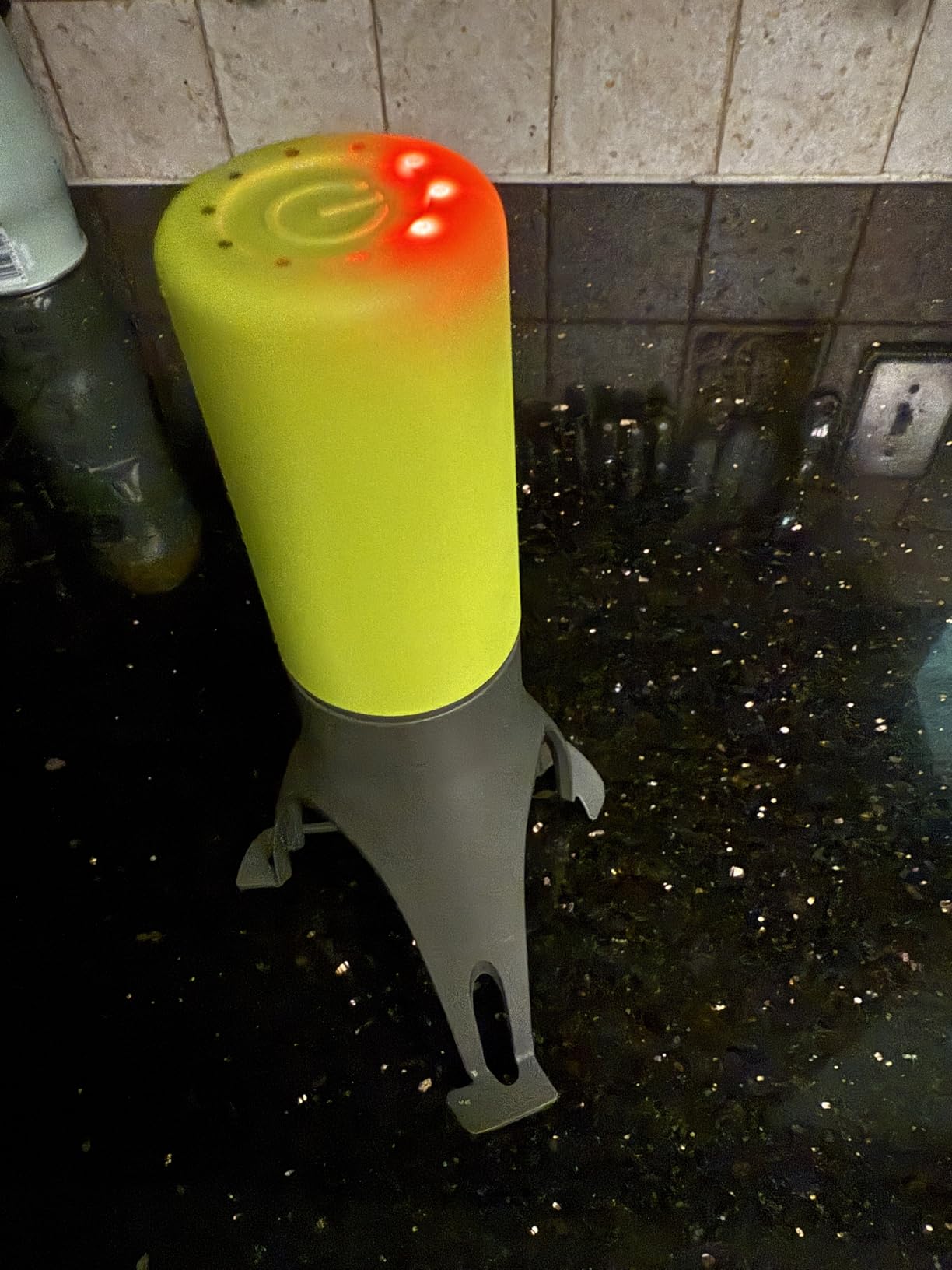 Uutensil Stirr - The Unique Automatic Pan Stirrer - With LED Speed Indicator, Red customer photo 2