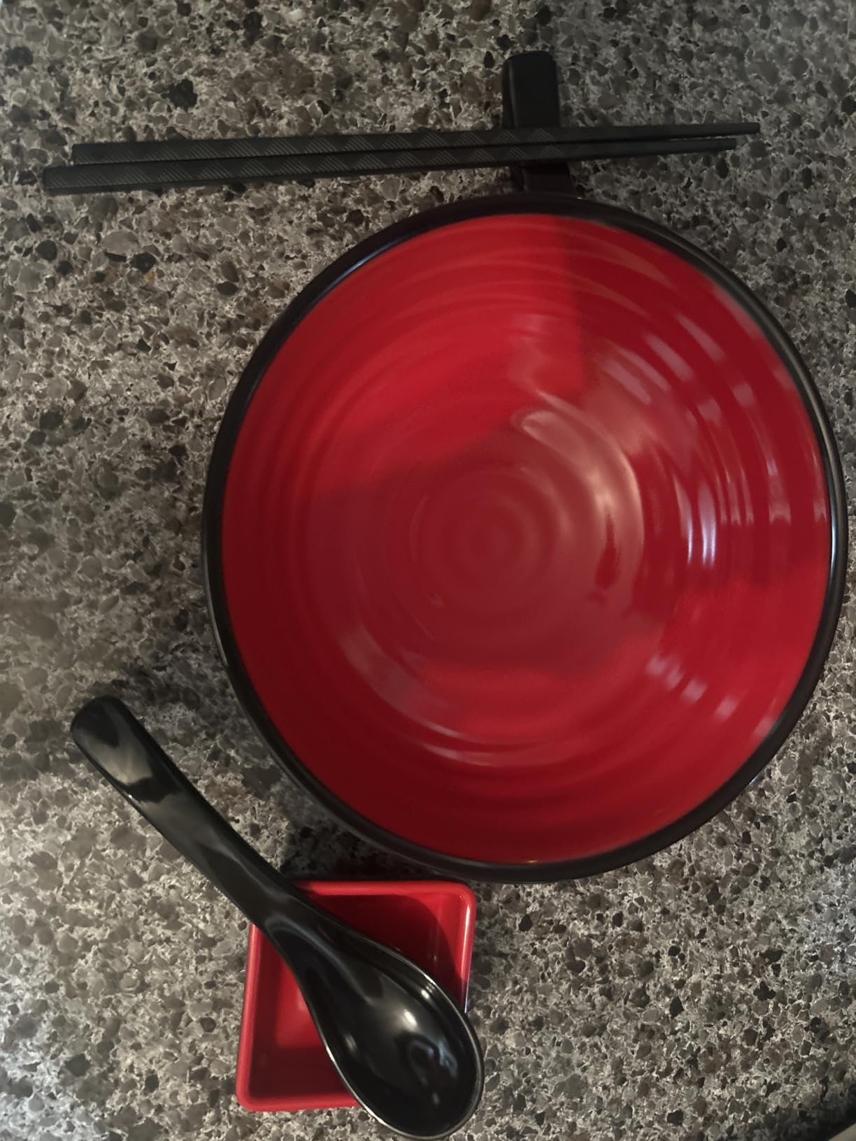 Unbreakable Ramen Bowl Set with Chopsticks and Spoon: 2 large Japanese Style Melamine Ramen Bowls, Dipping Bowls and Chopstick Stands for Asian Pho Soup Thai Miso Udon Wonton (2 Bowl Set, Red-Black) customer photo 1