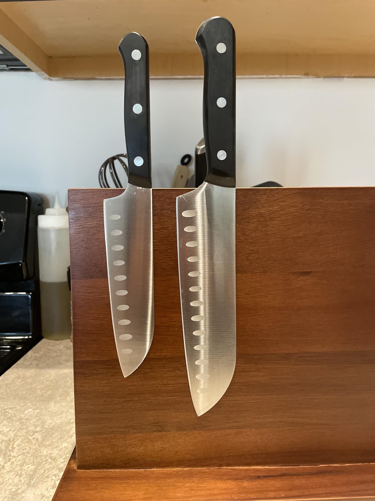 HENCKELS Solution Razor-Sharp 2-pc Knife Set, Santoku Knife 5 Inch customer photo 2