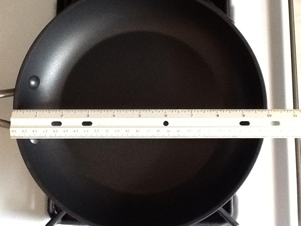 KitchenAid Hard Anodized Induction Nonstick Stock Pot/Stockpot with Lid, 8 Quart, Matte Black customer photo 1