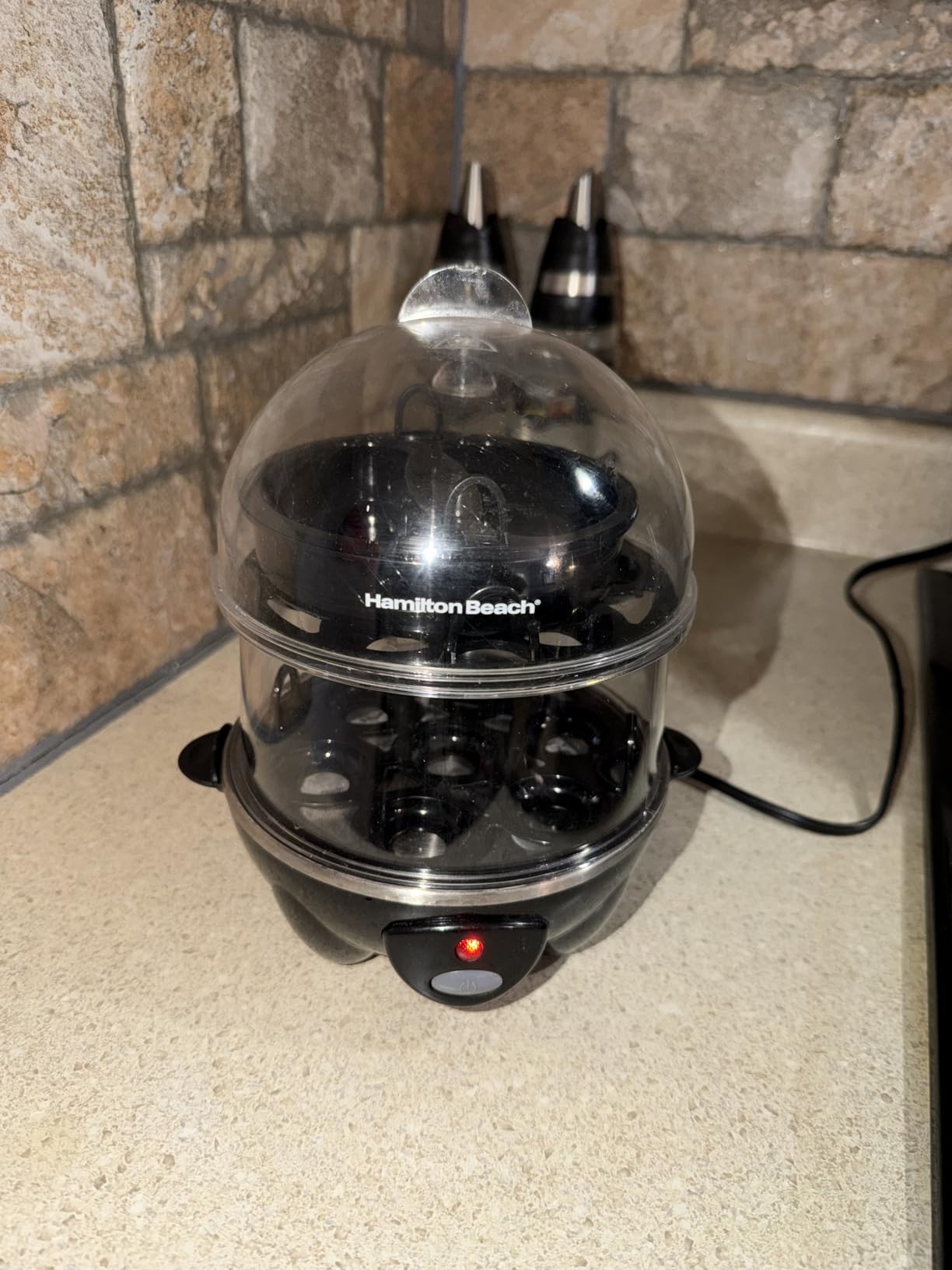 Hamilton Beach 3-in-1 Electric Egg Cooker for Hard Boiled Eggs, Poacher, Omelet Maker & Vegetable Steamer, Holds 14, Black (25508) customer photo 1