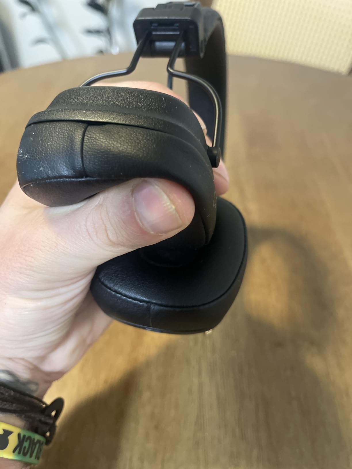 Major IV On-Ear Bluetooth Headphone, Black customer photo 1