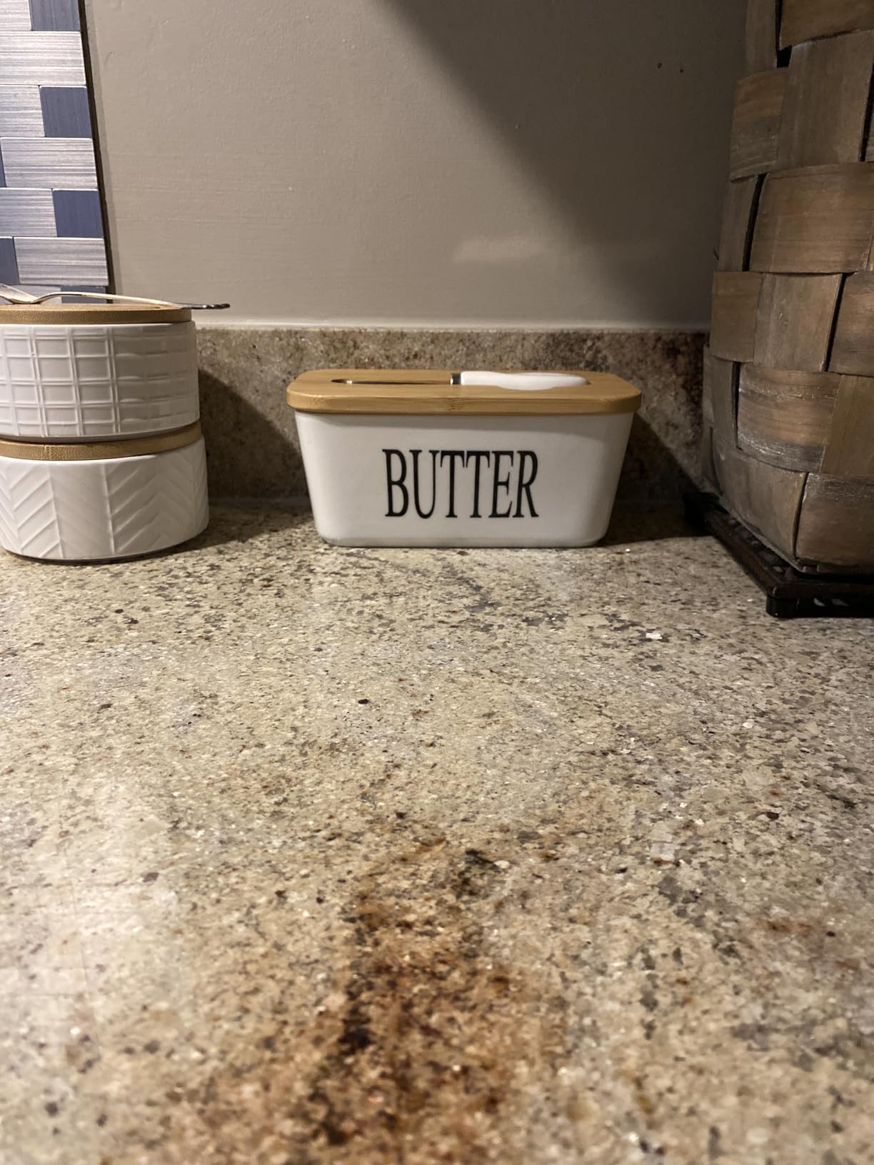 Butter Dish with Lid, Large Butter Container for Countertop, Ceramic Butter Holder for Counter, Butter Tray Butter Keeper with Knife and Sponge Scrubber, Perfect for 2 Sticks of Butter, White customer photo 2