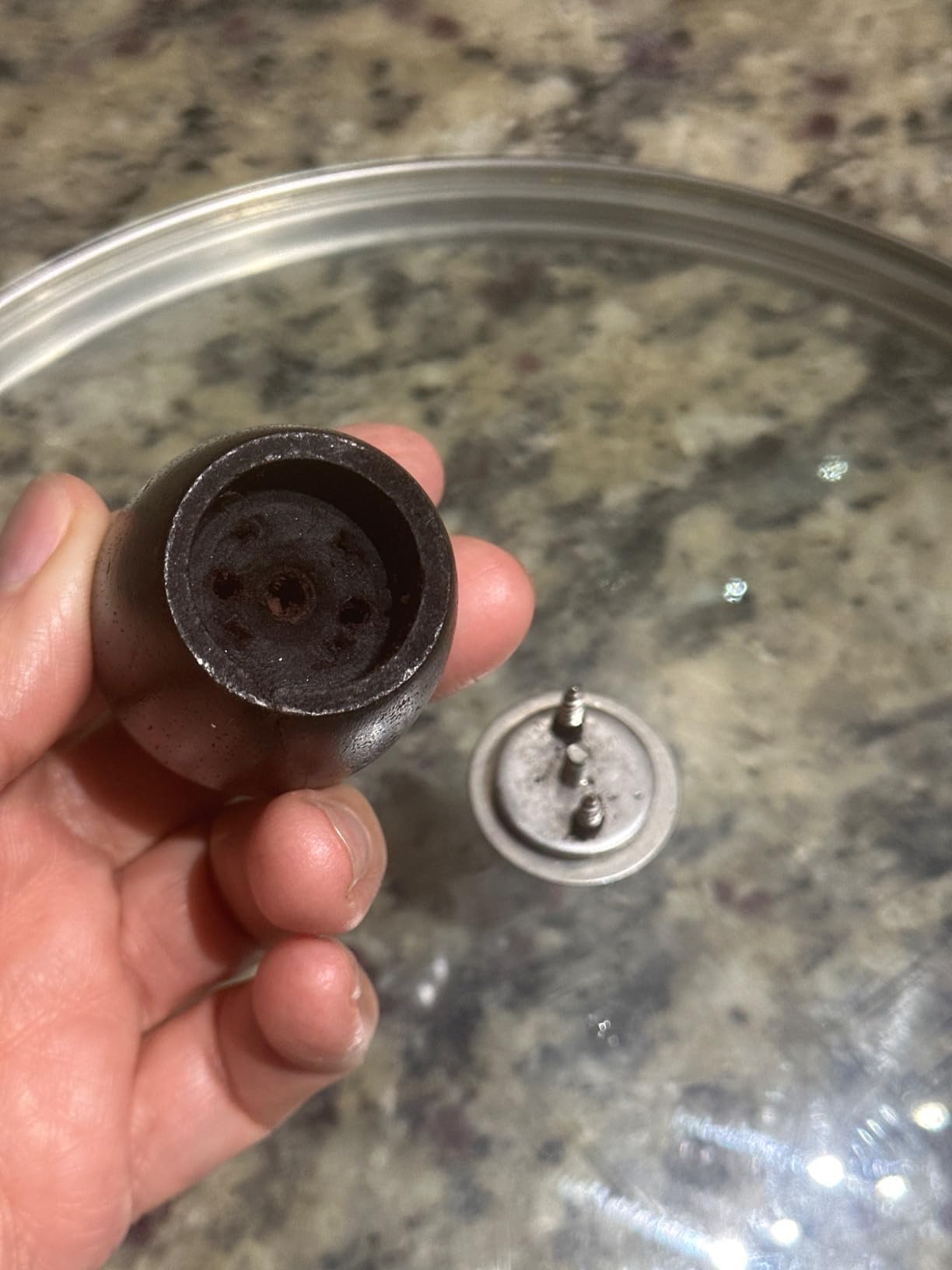 Hawkins 4 Litre Deep Kadhai, Triply Stainless Steel Kadai with Glass Lid, Flat Bottom Induction Kadhai, Big Kadai, Silver (SSK40G) customer photo 1