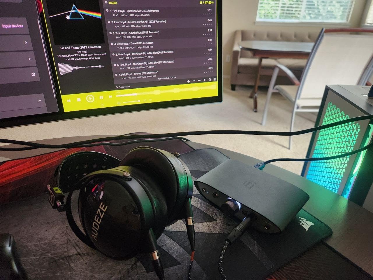 Audeze LCD-XC Over Ear Closed Back Headphone, Carbon Weave earcups with Suspension Headband, Creator Edition with Economy Carry case - New 2021 Version customer photo 2