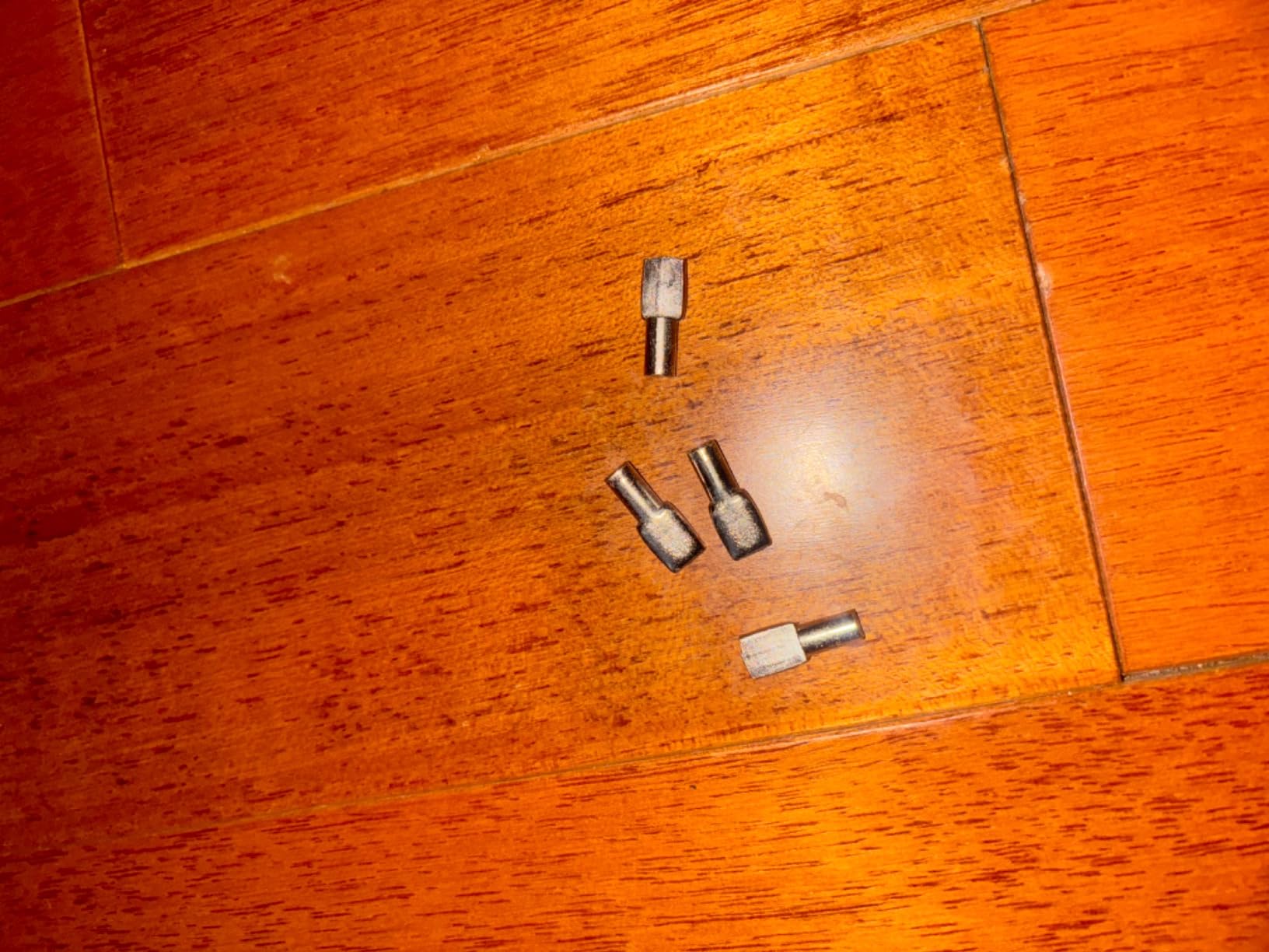 104Pcs Shelf Pins Kit,4 Styles Nickel Plated Shelf Support Pegs,Bookshelf Pegs for Shelves,Cabinet Shelf Bracket Pegs Shelf Pins Holders for Kitchen Furniture & Closet ( 5mm & 1/4inch ) customer photo 2