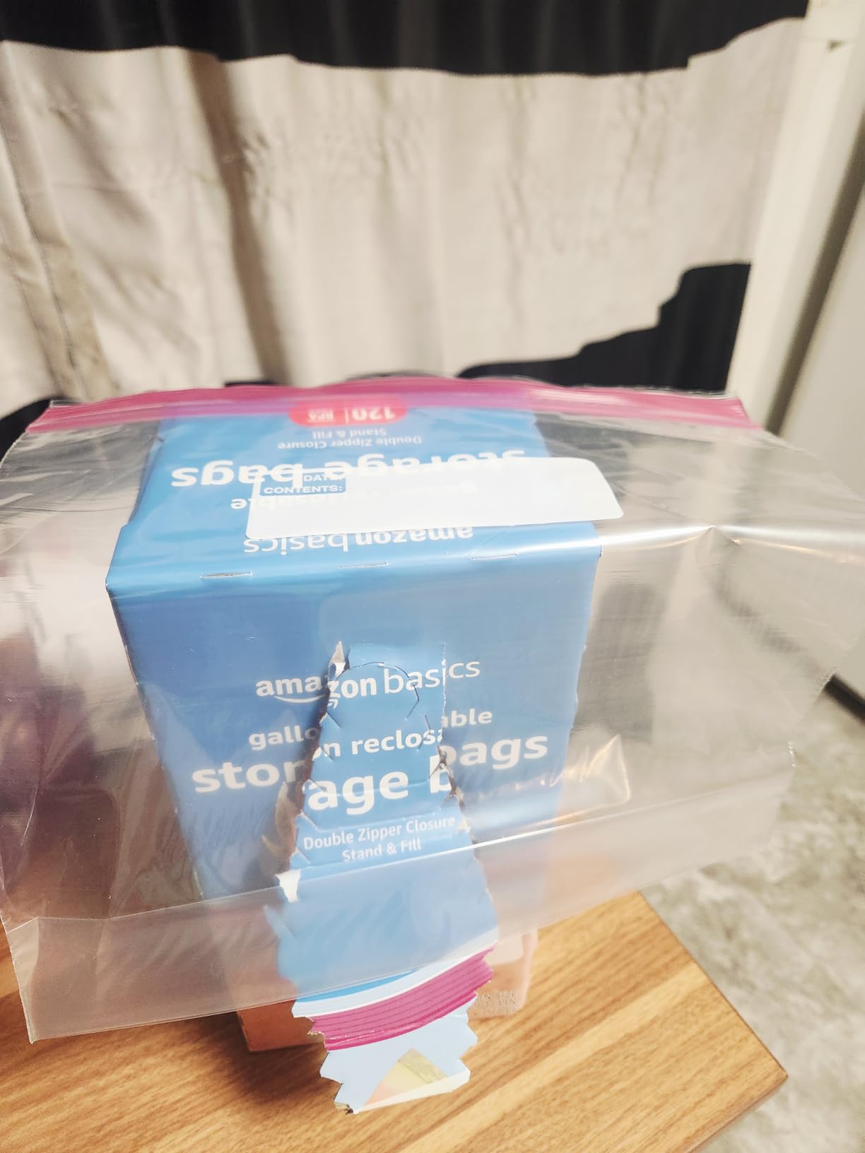 Amazon Basics Reclosable Quart Food Storage Bags with Double Zipper Seal, BPA Free, 150 Count customer photo 1