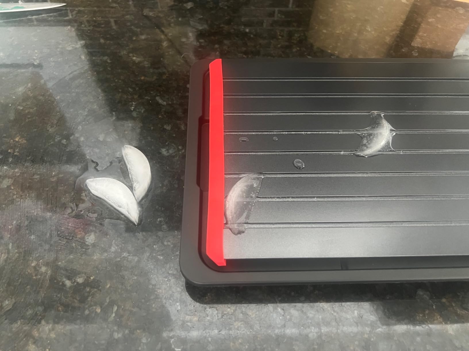Defrosting Tray for Frozen Meat Rapid and Safer - Thawing Tray for Frozen Meat with Drip - Natural Heating Defroster Miracle Thaw Large Size Upgrades 6mm customer photo 2
