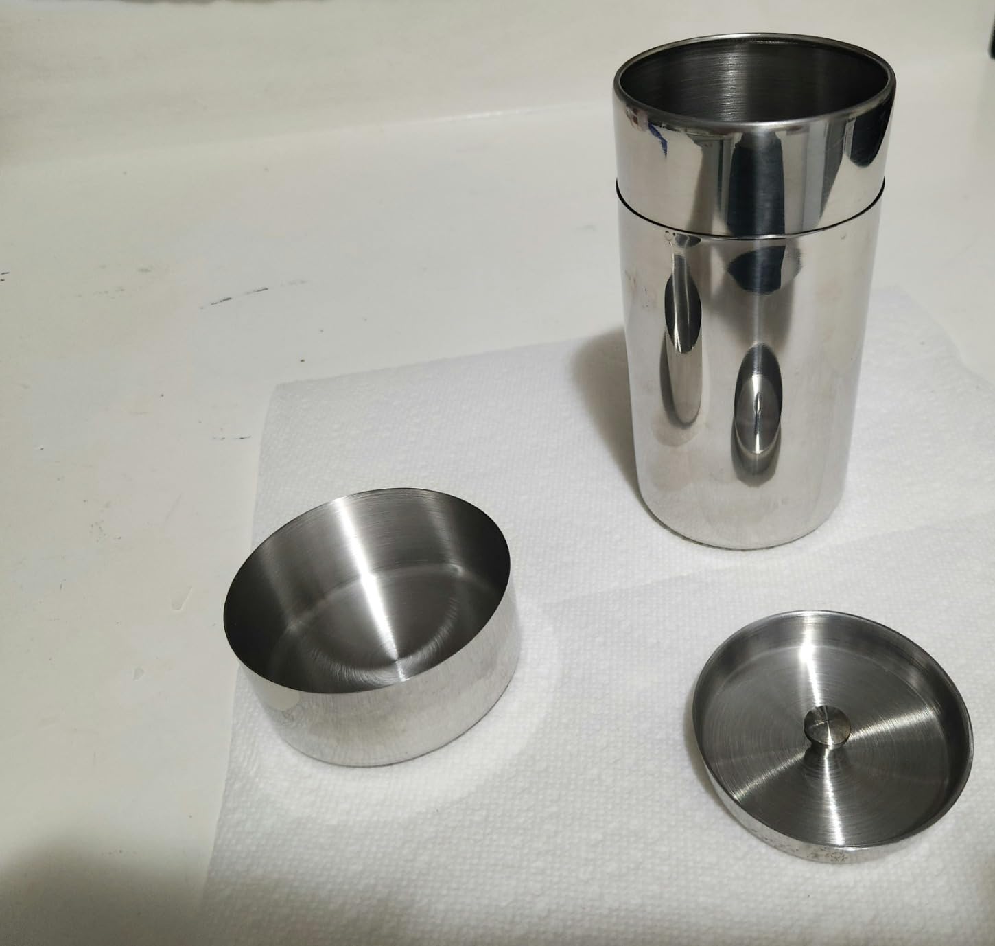 Tyenaza Tea Canister, Double Seal Stainless Steel Tea Tin Canister with Airtight Double Lids for Loose Tea Coffee Candy Herbs and Spices Storage(l) customer photo 1