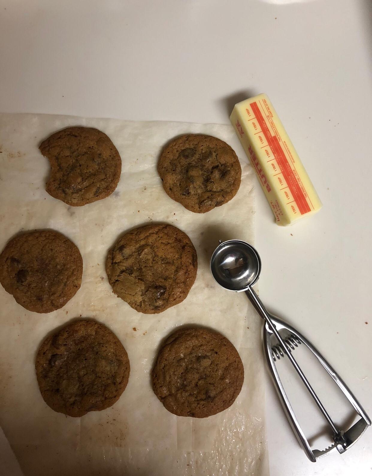 Professional 18/8 Stainless Steel Medium Cookie Scoop, Size 40 customer photo 1