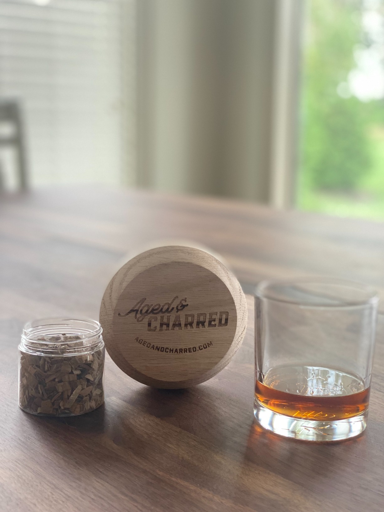Whiskey Smoker Kit with Torch and Butane and Old Fashioned Syrup - 8 Flavors Wood Chips, 100% USA Oak, High-End Set - Old Fashioned Bourbon Cocktail Smoker Kit Gift for Men Dad customer photo 1