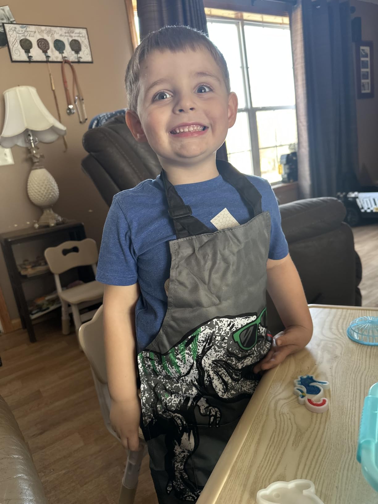 BeeGreen Kids Cooking Aprons w Adjustable Strap Kitchen Aprons w Front Pocket for Kids Toddler Painting Baking Artist customer photo 1