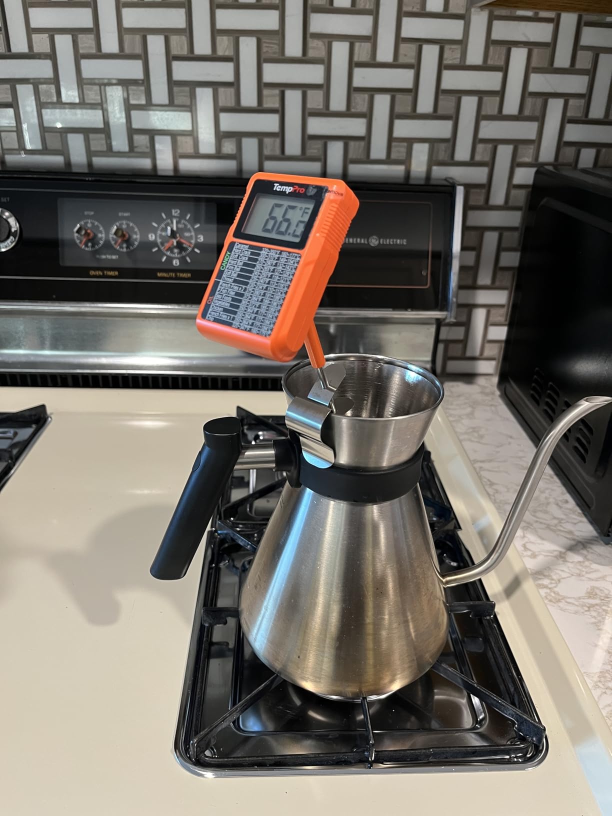 TempPro TP511 Digital Candy Thermometer with Pot Clip, Programmable Instant Read Food Meat Thermometer with 10'' Long Probe for Baking Grilling Candle Oil Deep Fry Thermometer(Previously ThermoPro) customer photo 1