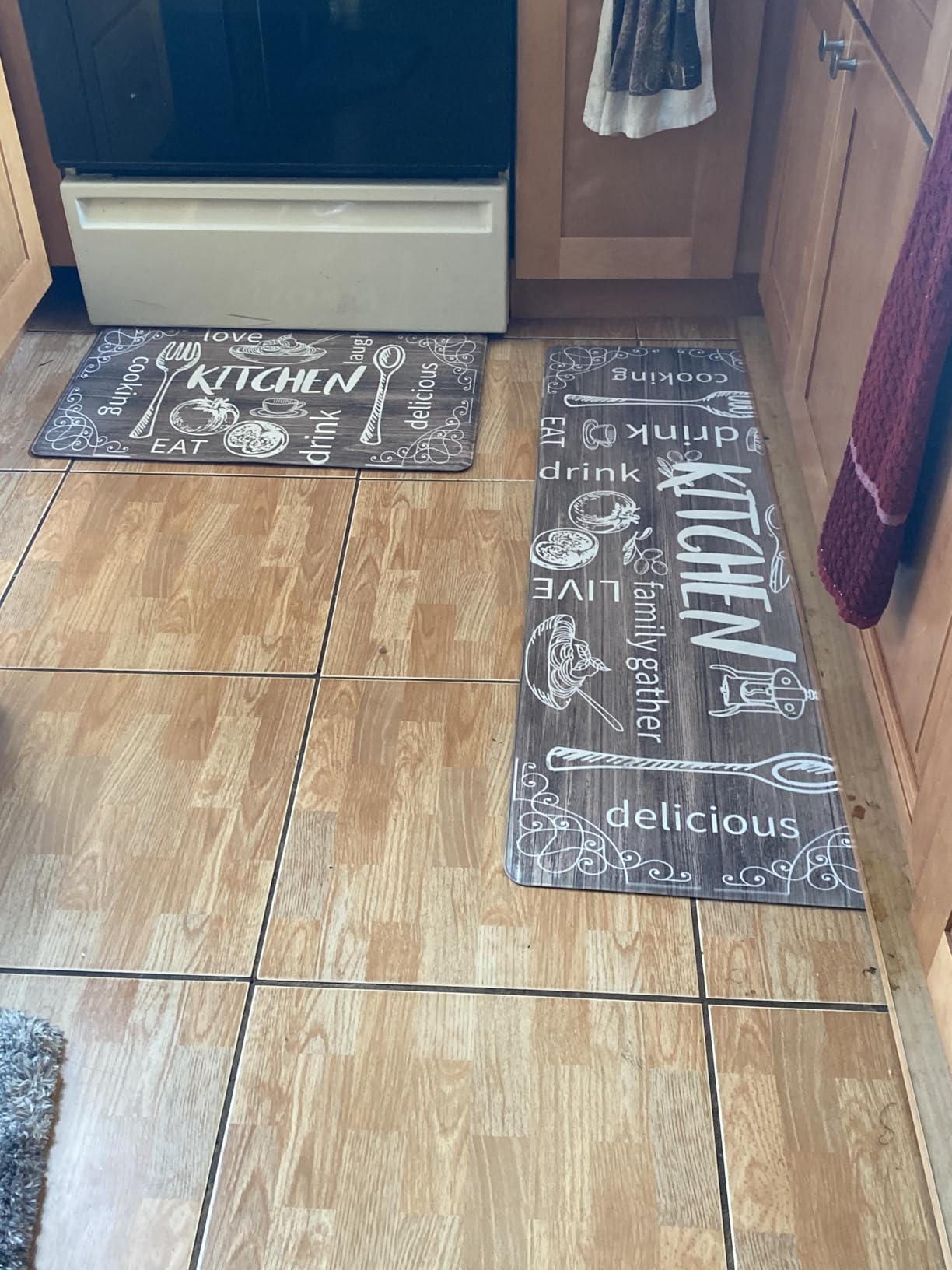 HEBE Kitchen Mats for Floor Set of 2 Thick Anti Fatigue Mat for Cushioned, Waterproof Non-Slip Rugs Comfort Standing Chef Mat for Kitchen Sink, Laundry Room, Farmhouse Home Decor, Brown customer photo 2