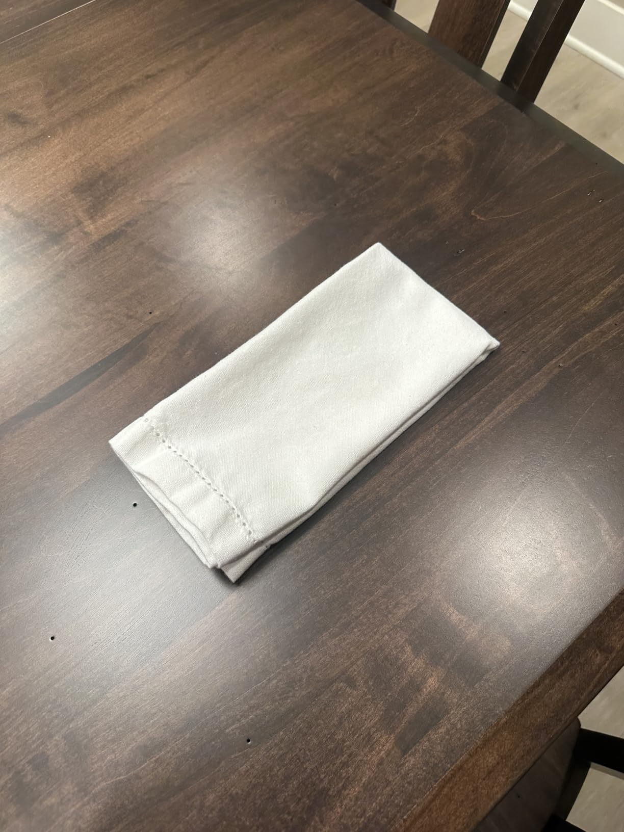 PurpleEssences Set of 12 Hemstitch Cloth Dinner Napkins 100% Cotton - Soft Durable Washable - Ideal for Wedding Spring Easter Summer - Perfect Everyday Use Table Linen 18x18 - White customer photo 2
