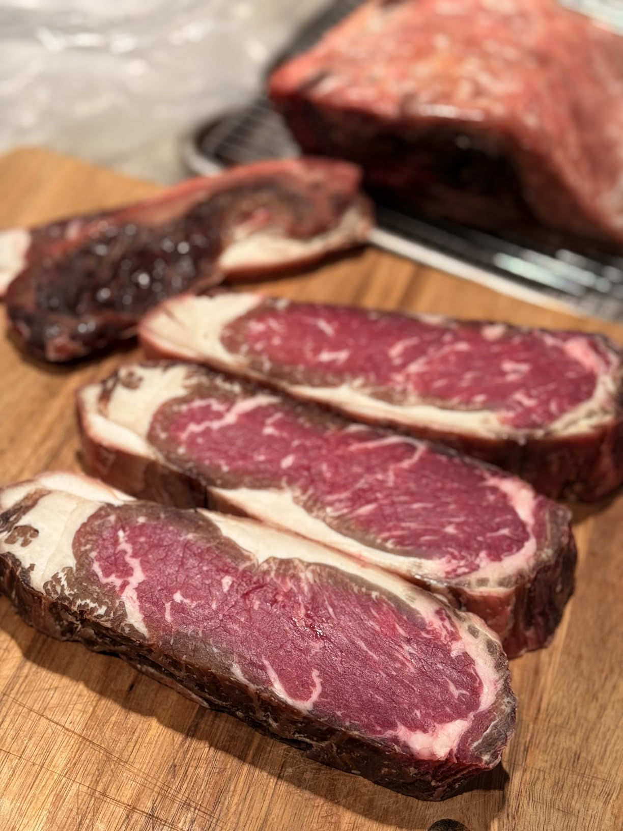 DryAgePro Dry Age Bags for Meat, 12 x 24 Bags for Ribeye and Striploin up to 18 lbs, Pack of 5, No Vacuum Sealer Needed, Easy-to-Use Steak Aging Kit customer photo 2