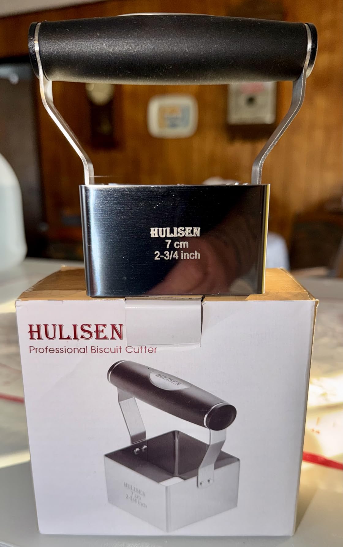 HULISEN Square Biscuit Cutter, 2.75 Inch Stainless Steel Cookie Cutter with Soft Grip Handle for Thick Dough, Professional Baking Dough Tools, Dishwasher Safe, Gift Package (2.75\