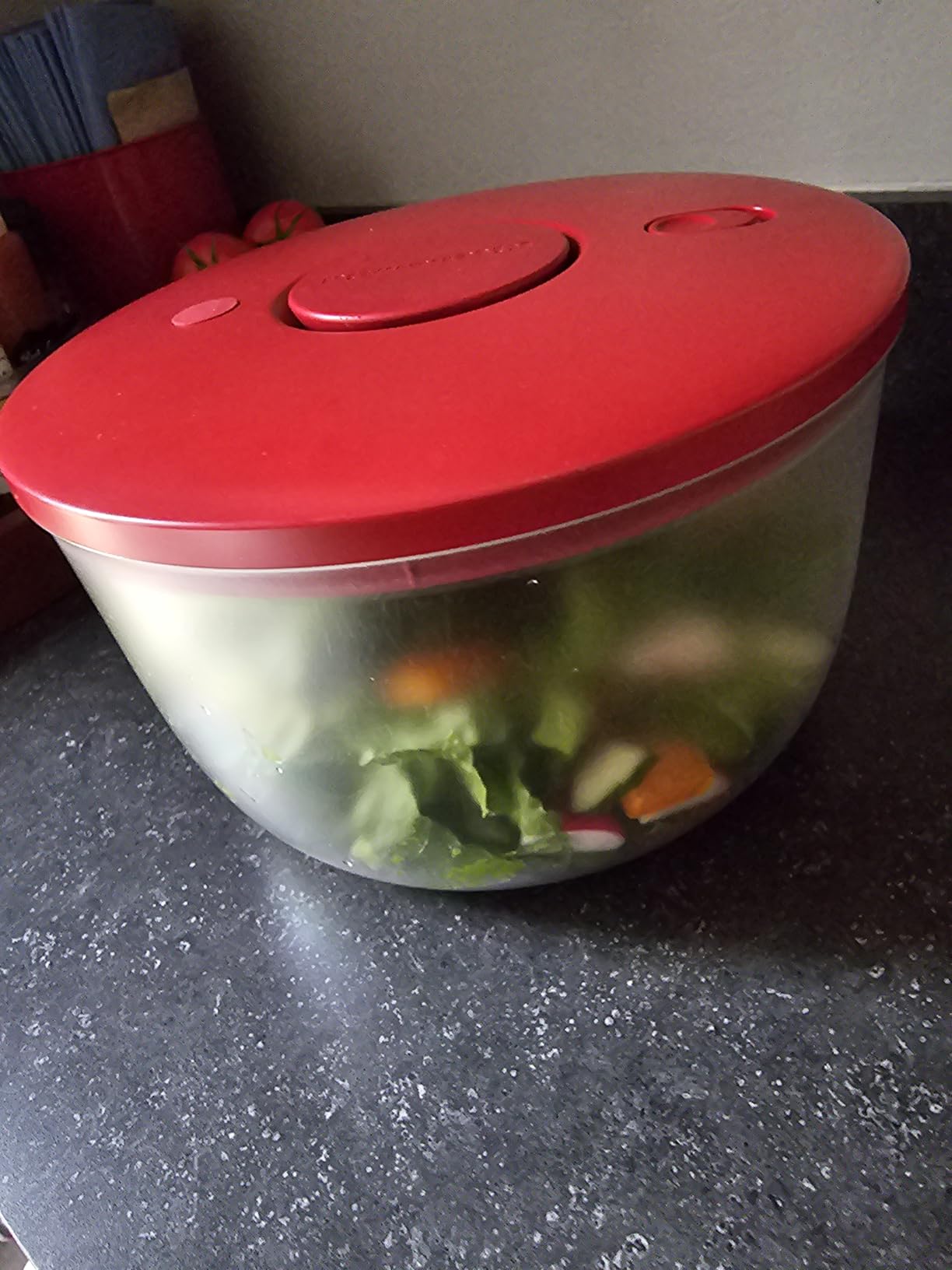 KitchenAid Universal Salad Spinner with Removable Bowl, Colander and One Handed Pump Mechanism, Large Bowl Nests and Features Non Slip Base, 7.43 Quart, Empire Red customer photo 1