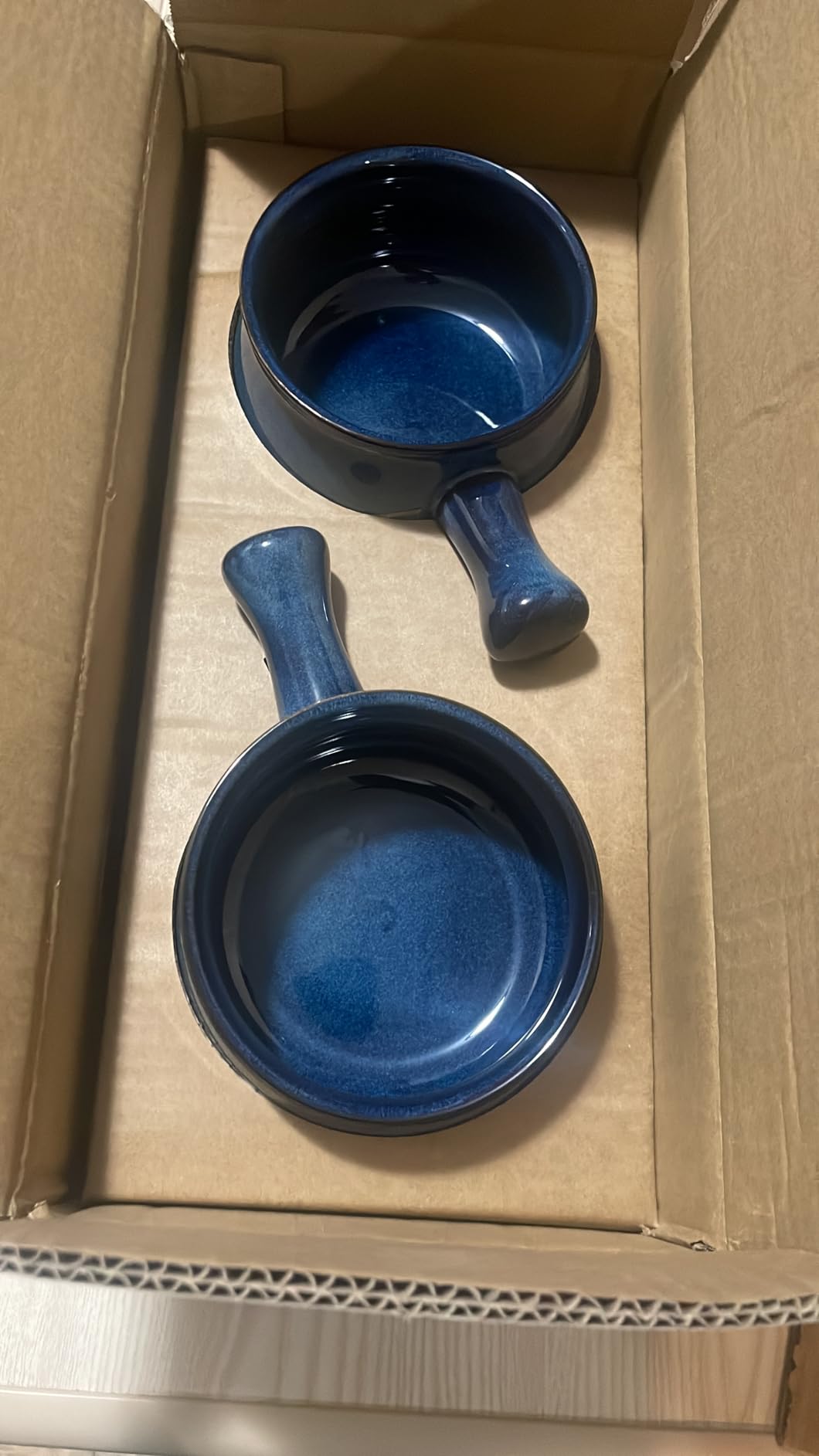 vicrays French Onion Soup Bowls With Handles, 26 Ounce for Soup, Chili, Beef Stew, Chip Resistant, Dishwasher Microwave Safe, Set of 4 (Blue) customer photo 1