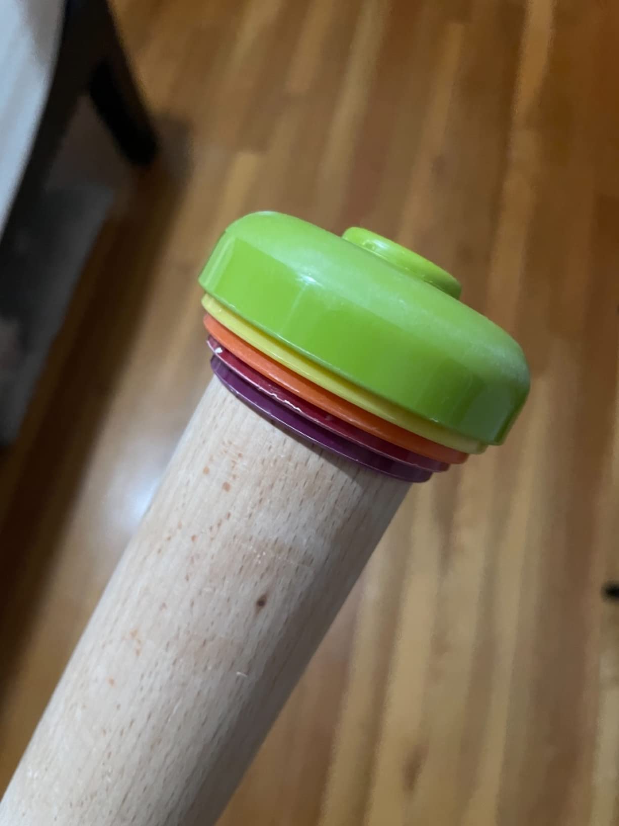 Joseph Joseph PrecisionPin - Rolling Pin with adjustable pastry thickness, Baking and dough rollers, Beech Wood, Multicolor customer photo 2