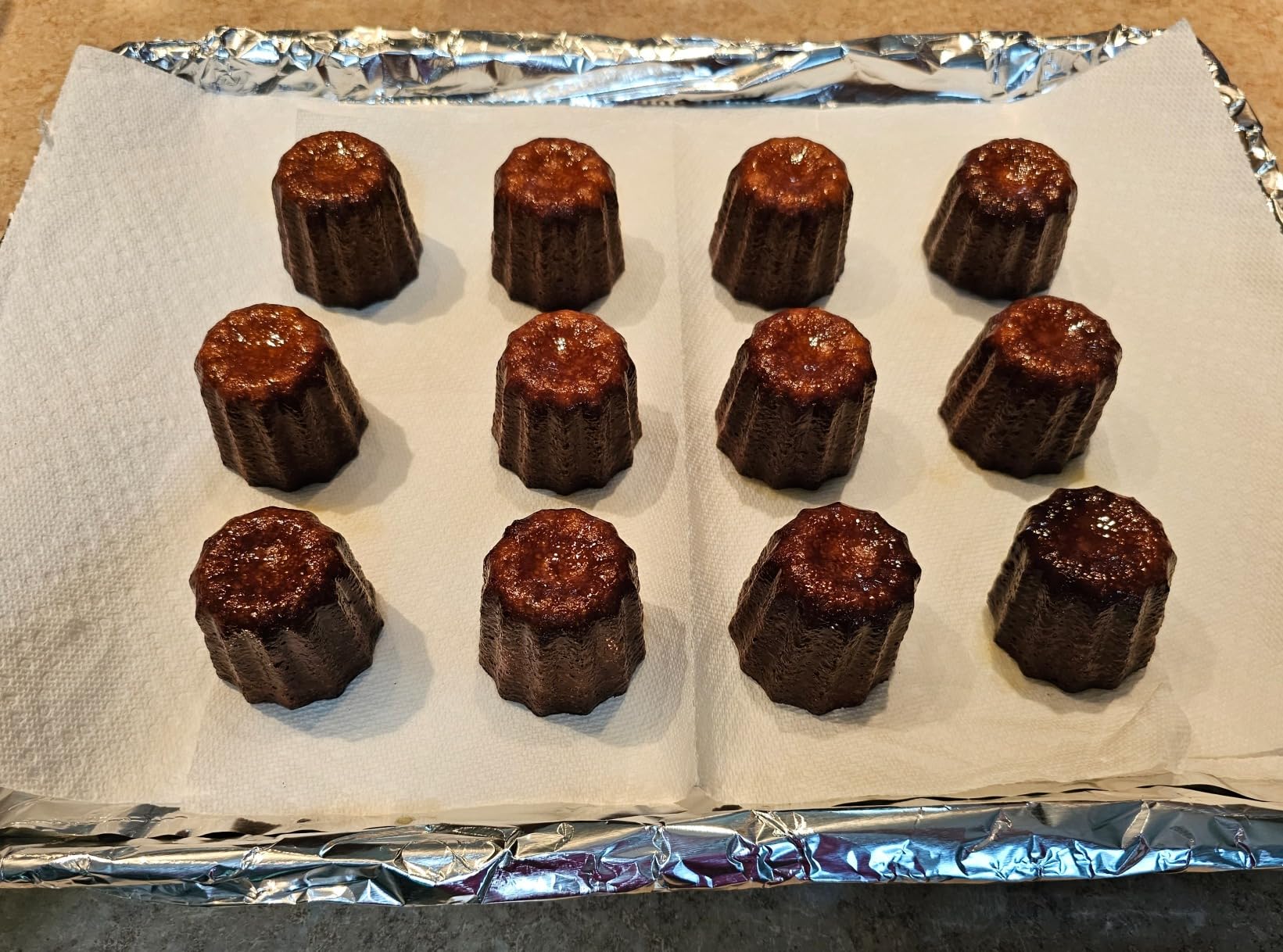 12 Canele Mold Cake Pan Non-Stick Canele Muffin Bakeware Cupcake Pan for Oven Baking customer photo 2