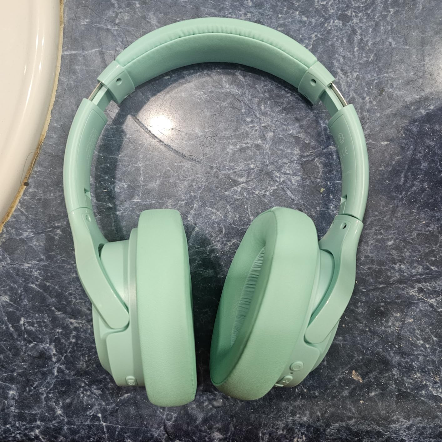 BERIBES Bluetooth Headphones Over Ear, 65H Playtime and 6 EQ Music Modes Wireless Headphones with Microphone, HiFi Stereo Foldable Lightweight Headsets, Deep Bass for Home Office Cellphone PC Ect customer photo 2