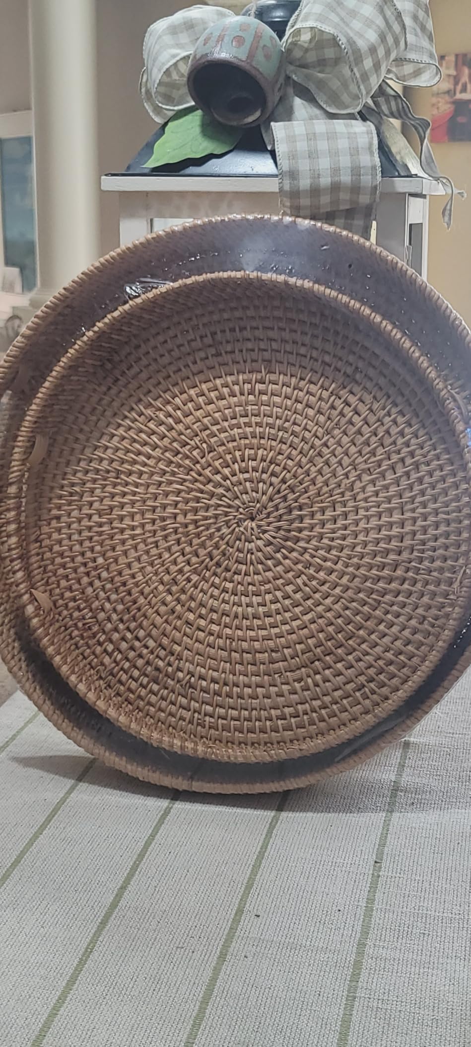 Round Rattan Serving Tray with Handles,2 Hand Woven Basket, Home Decor Organizer Tray for Breakfast, Tea, Snack, Fruit, Coffee, Storage (Large + Medium) customer photo 2