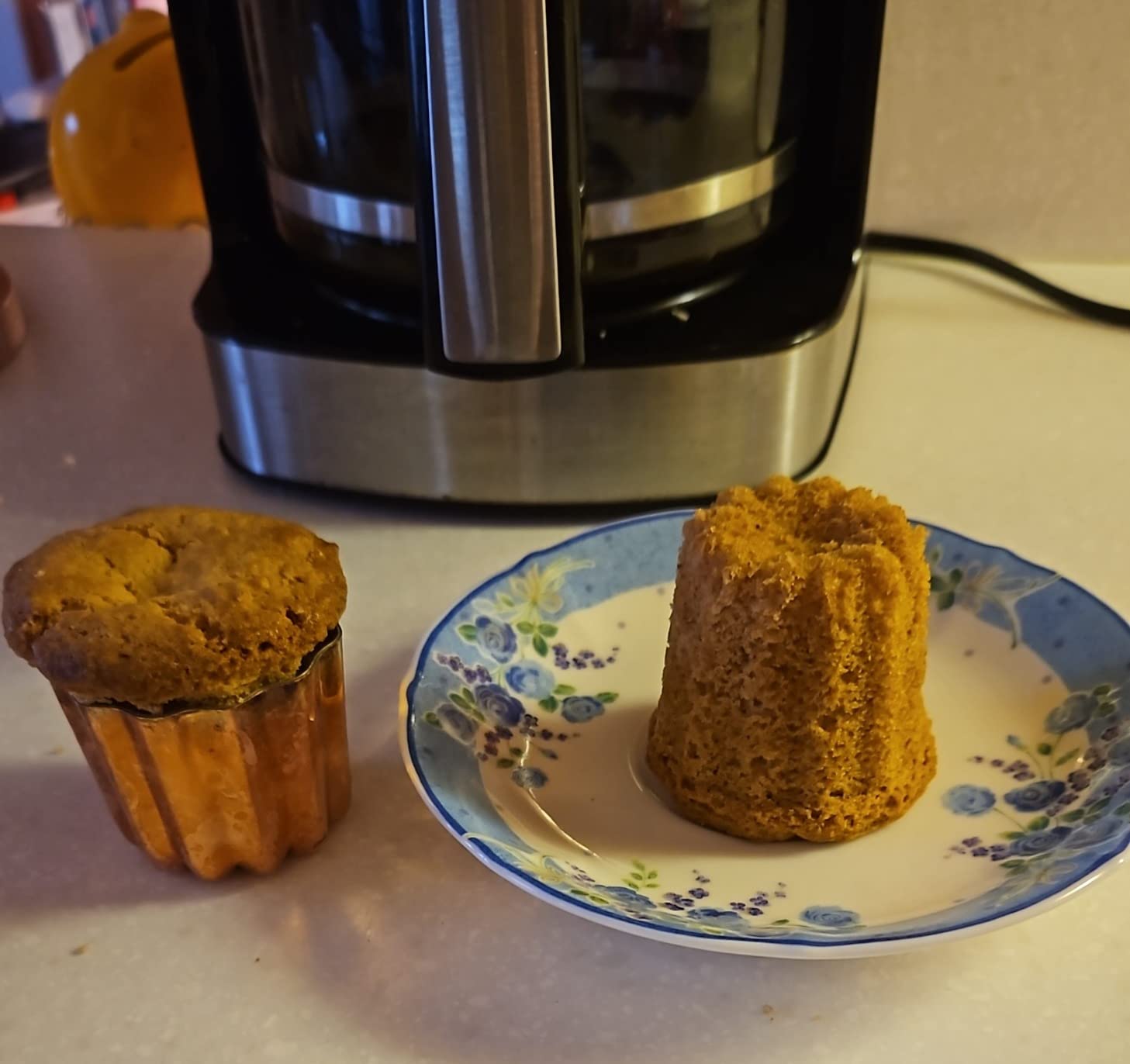 Hakart Set of 6 Copper Canele Molds 2.1 Inch, Traditional Size French Caneles, Nonstick Pastry Caneles customer photo 1