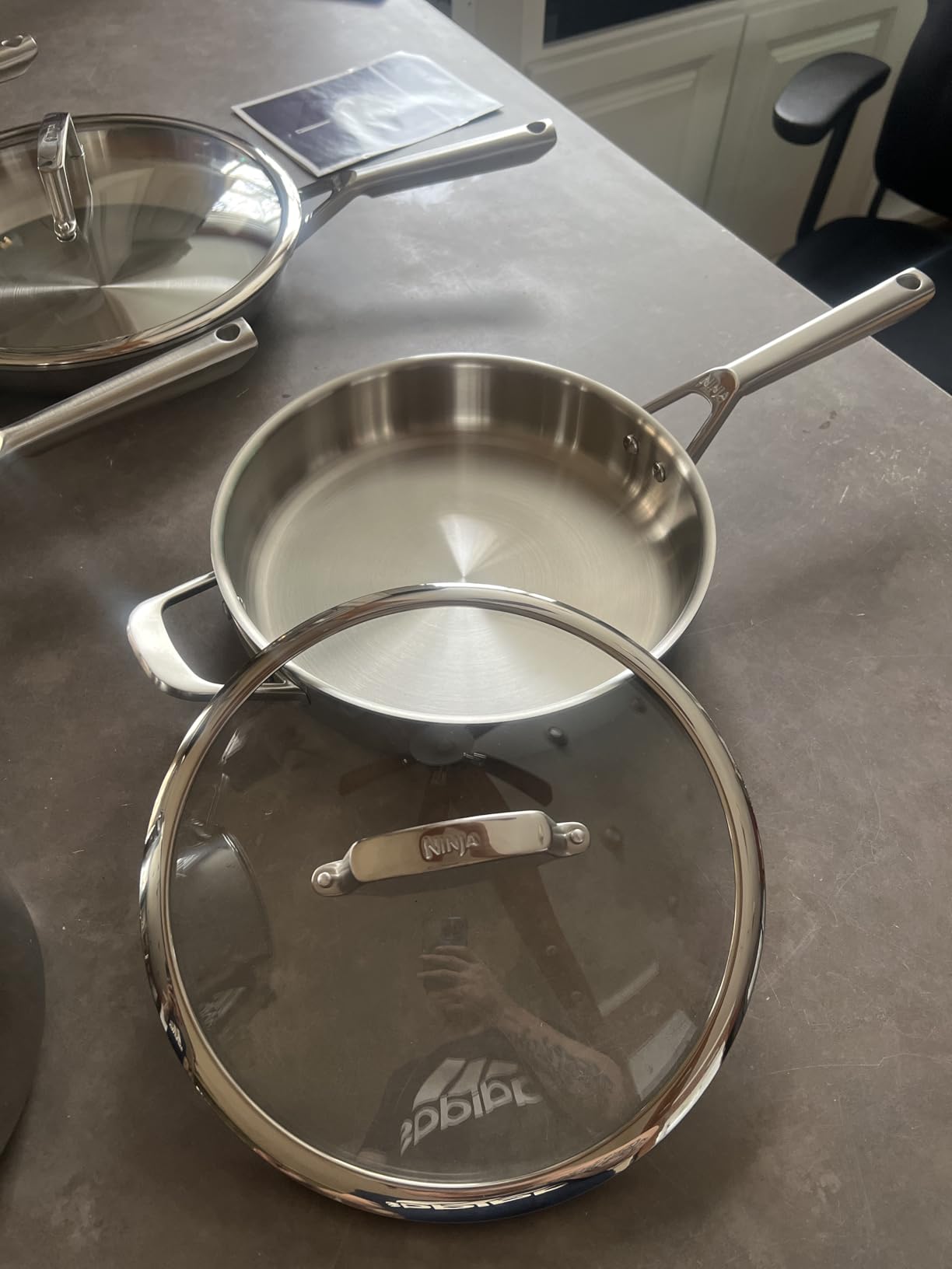 Ninja EverClad Stainless Steel Cookware 12 Piece Pots & Pans Set, All Stovetops & Induction, Oven Safe to 600F, Tri-Ply Commercial-Grade customer photo 2