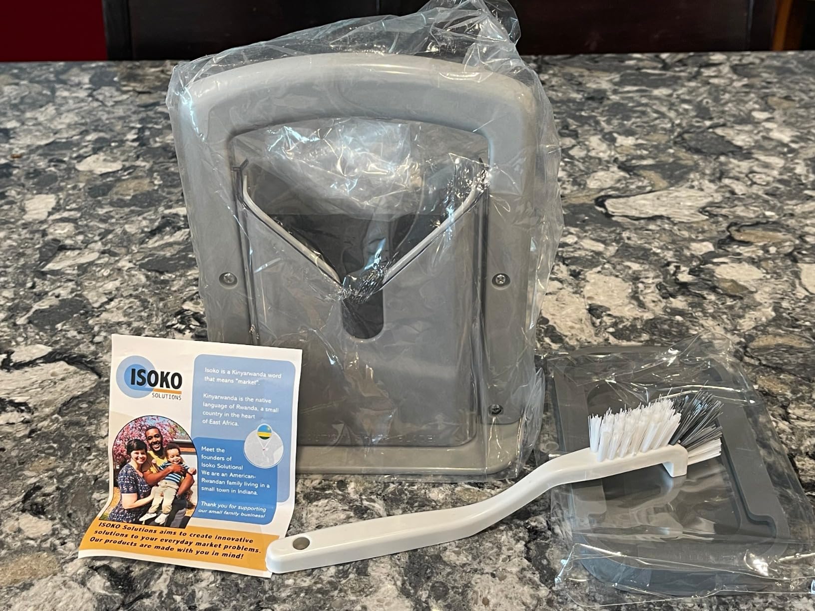 ISOKO Bagel Slicer - Premium Stainless Steel Bagel cutter, with Smooth Guillotine and Non-Slip Silicone Base for Perfect Slices Every Time for the better bagel experience. White customer photo 2